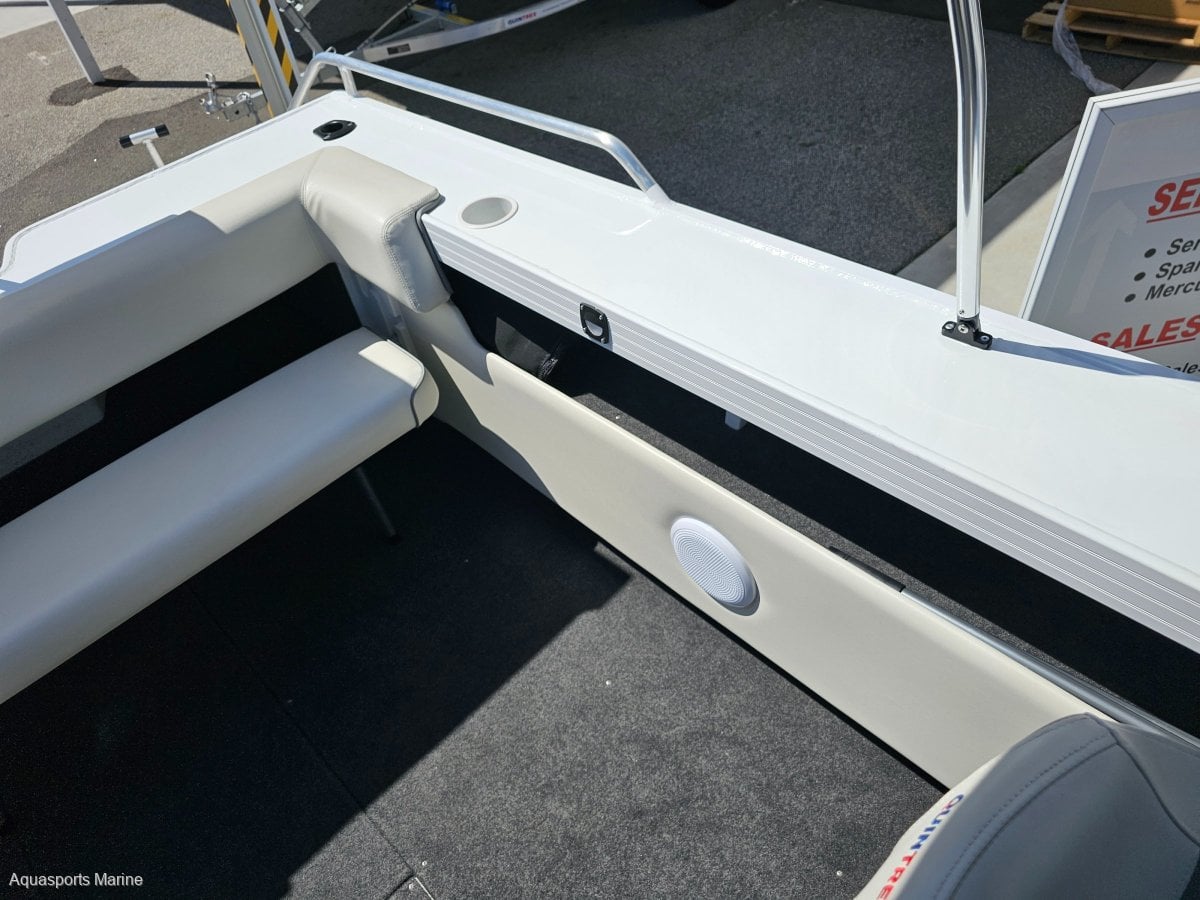 2024 QUINTREX 590 CRUISEABOUT PRO BOWRIDER