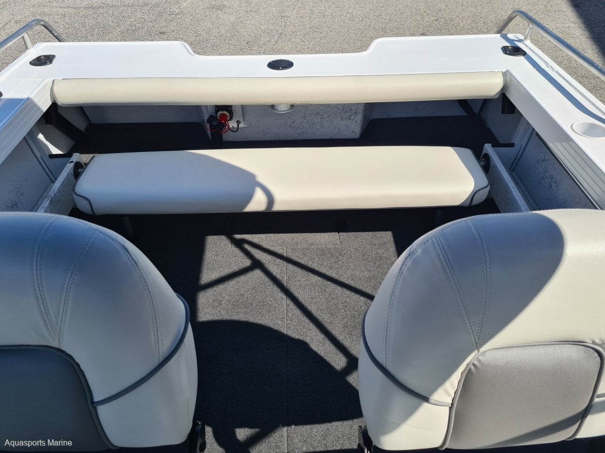 2024 QUINTREX 430 FISHABOUT RUNABOUT