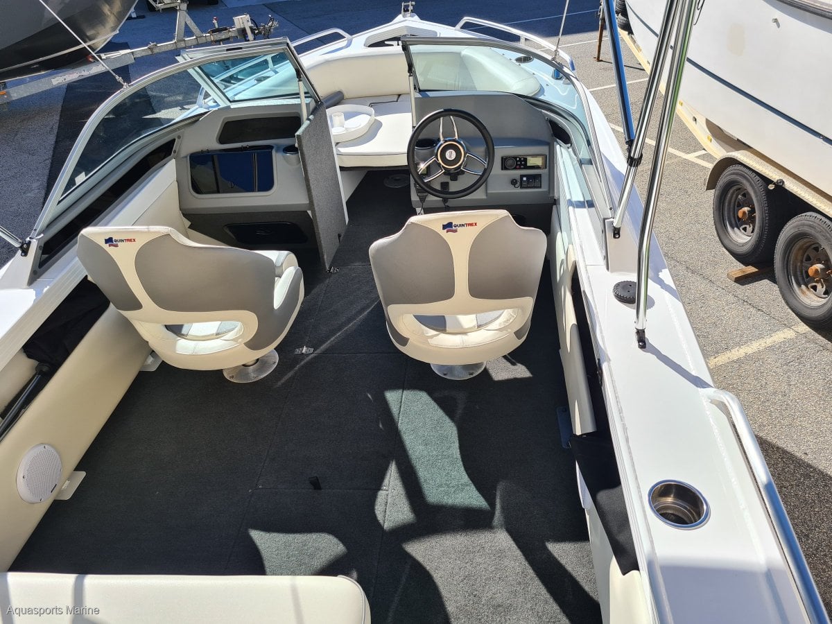 2024 QUINTREX 520 CRUISEABOUT PRO BOWRIDER