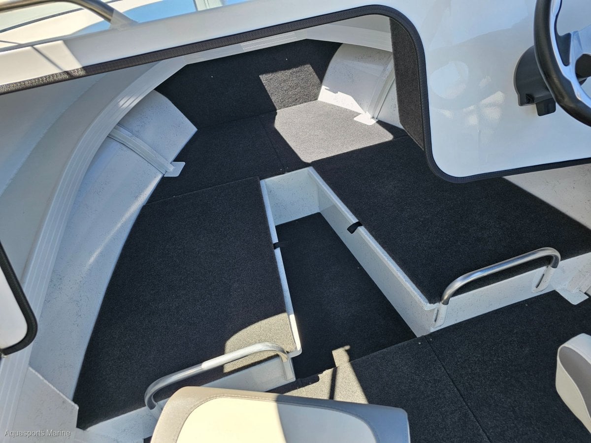2024 QUINTREX 520 OCEAN SPIRIT CRUISER
