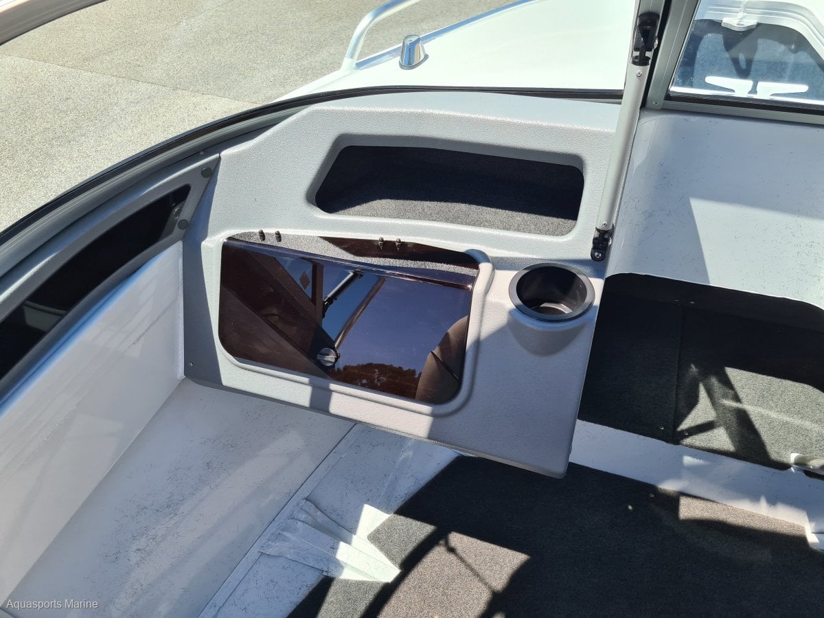 2024 QUINTREX 450 FISHABOUT RUNABOUT