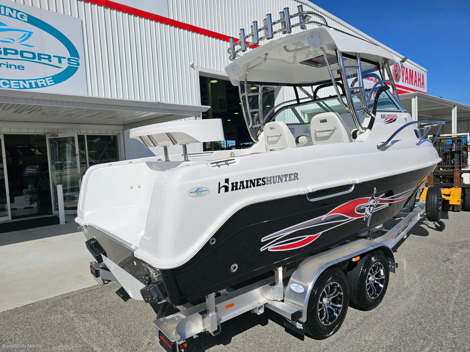 2025 HAINES HUNTER 625 OFFSHORE CRUISER