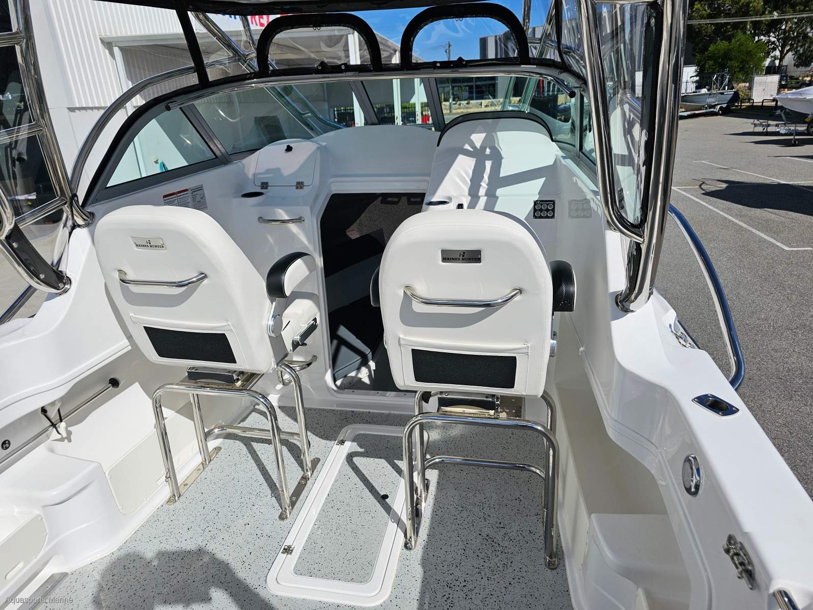2025 HAINES HUNTER 625 OFFSHORE CRUISER