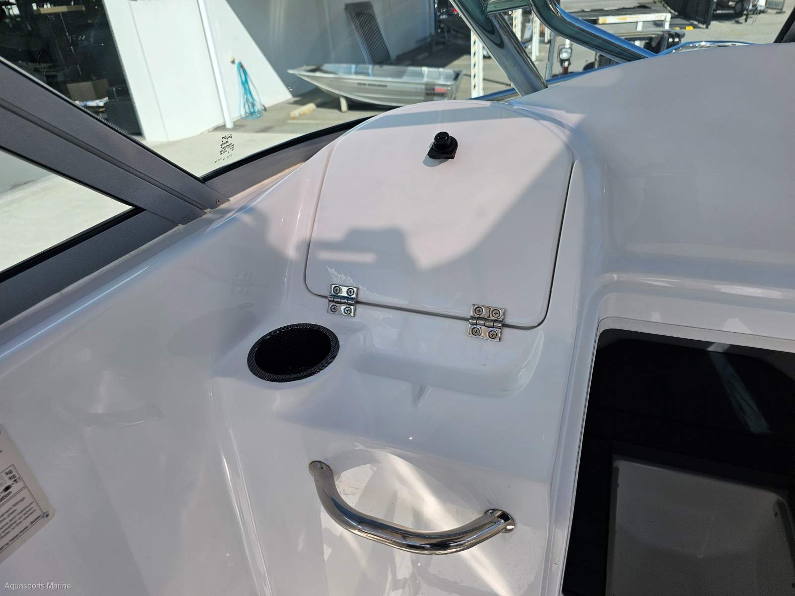 2025 HAINES HUNTER 625 OFFSHORE CRUISER