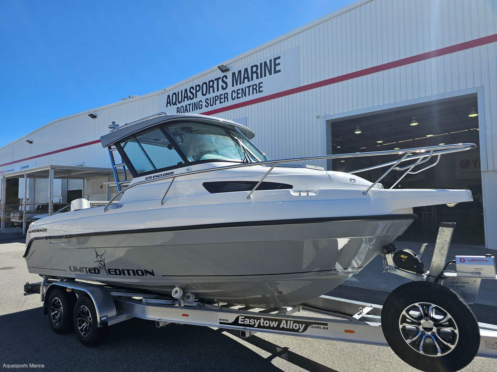 2025 HAINES HUNTER 675 ENCLOSED OFFSHORE FISHER