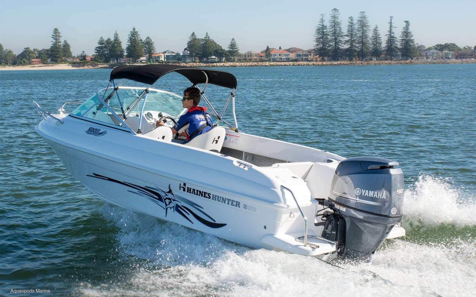 2026 HAINES HUNTER 520 R-SERIES RUNABOUT