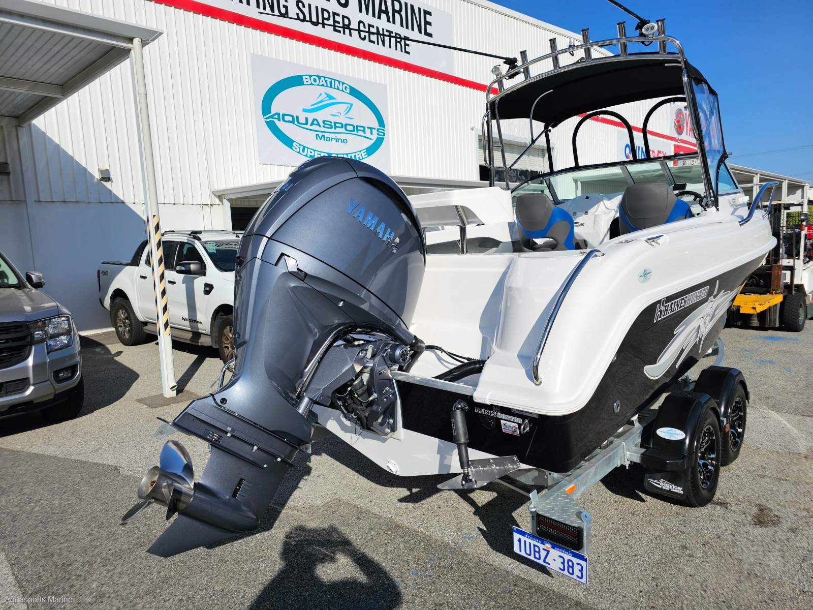 2026 HAINES HUNTER 585 R-SERIES RUNABOUT