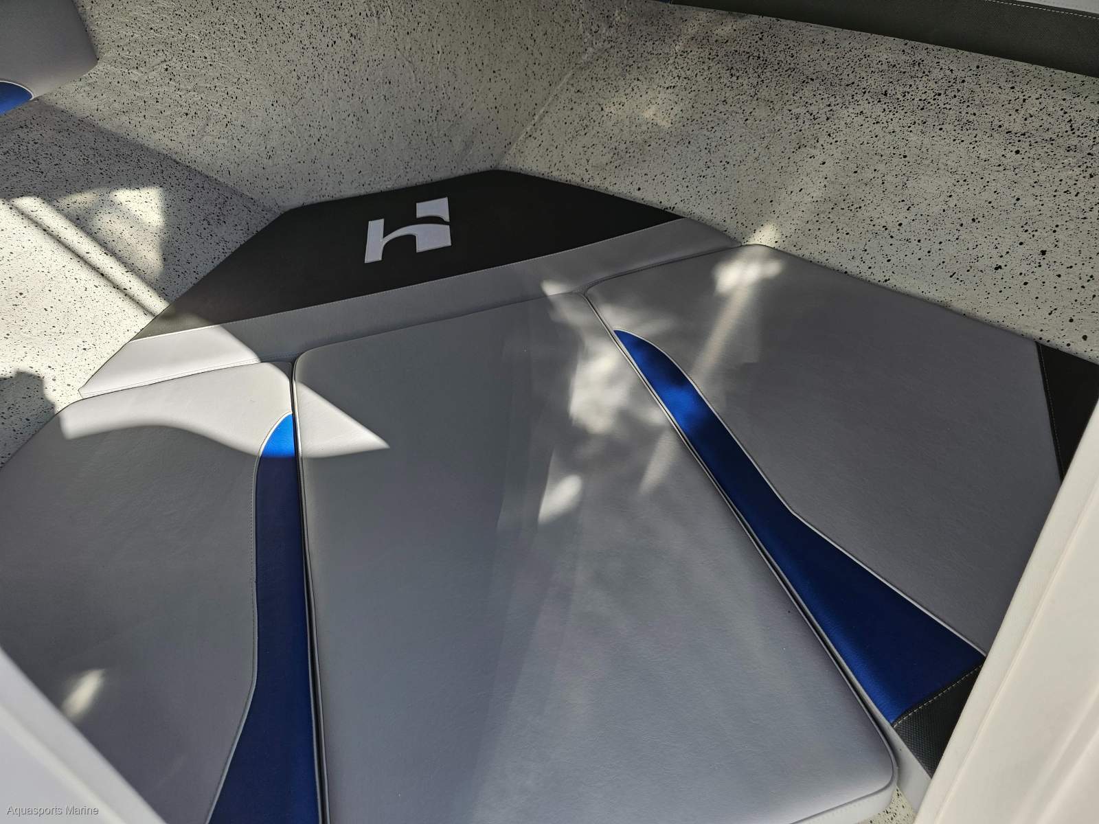 2025 HAINES HUNTER 620R CRUISER