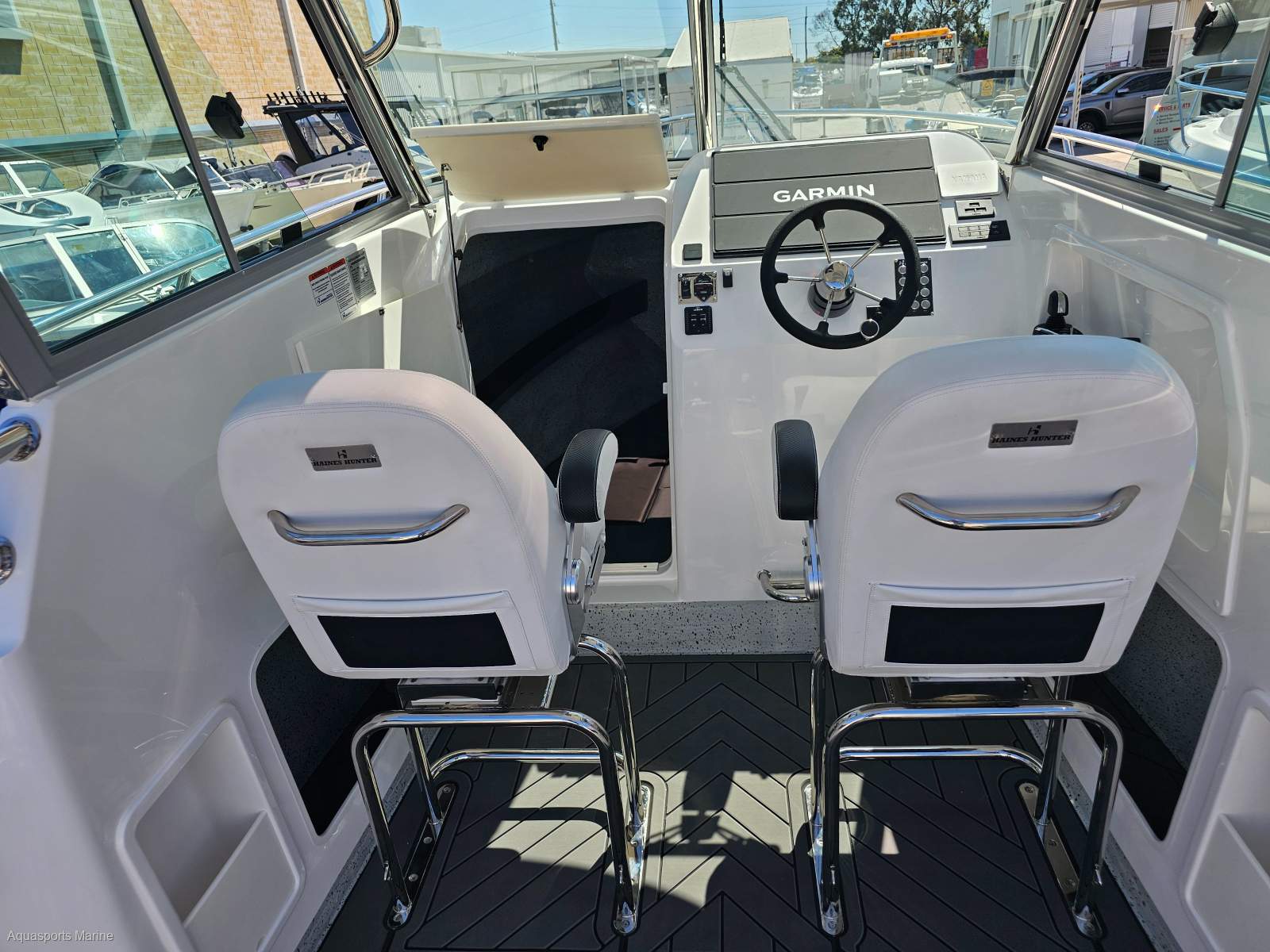 2025 HAINES HUNTER 760 ENCLOSED OFFSHORE FISHER