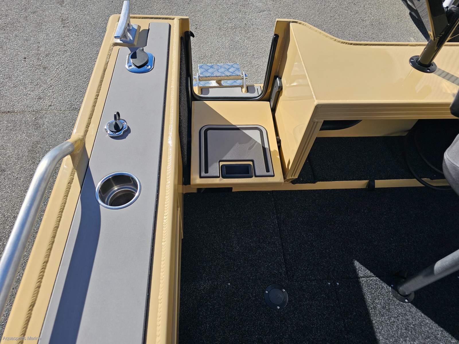 2025 QUINTREX 610 TERRITORY LEGEND BOWRIDER