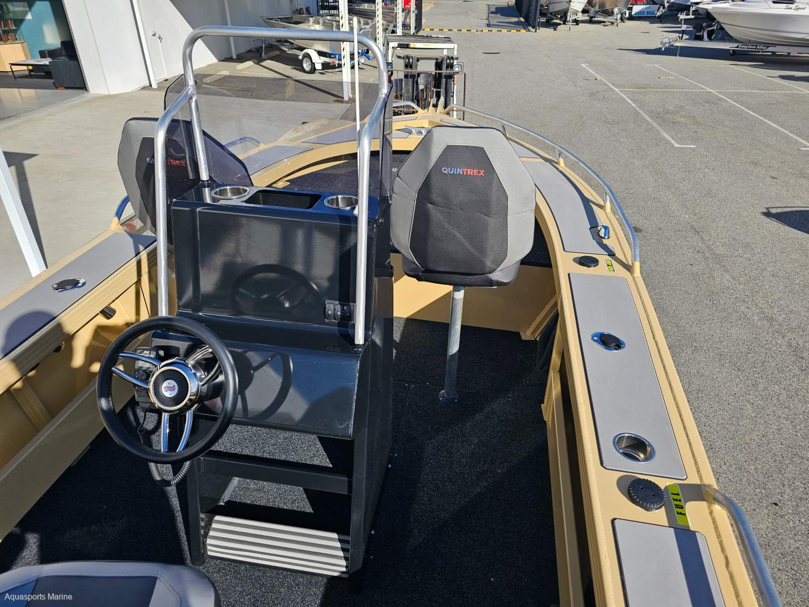 2025 QUINTREX 610 TERRITORY LEGEND BOWRIDER