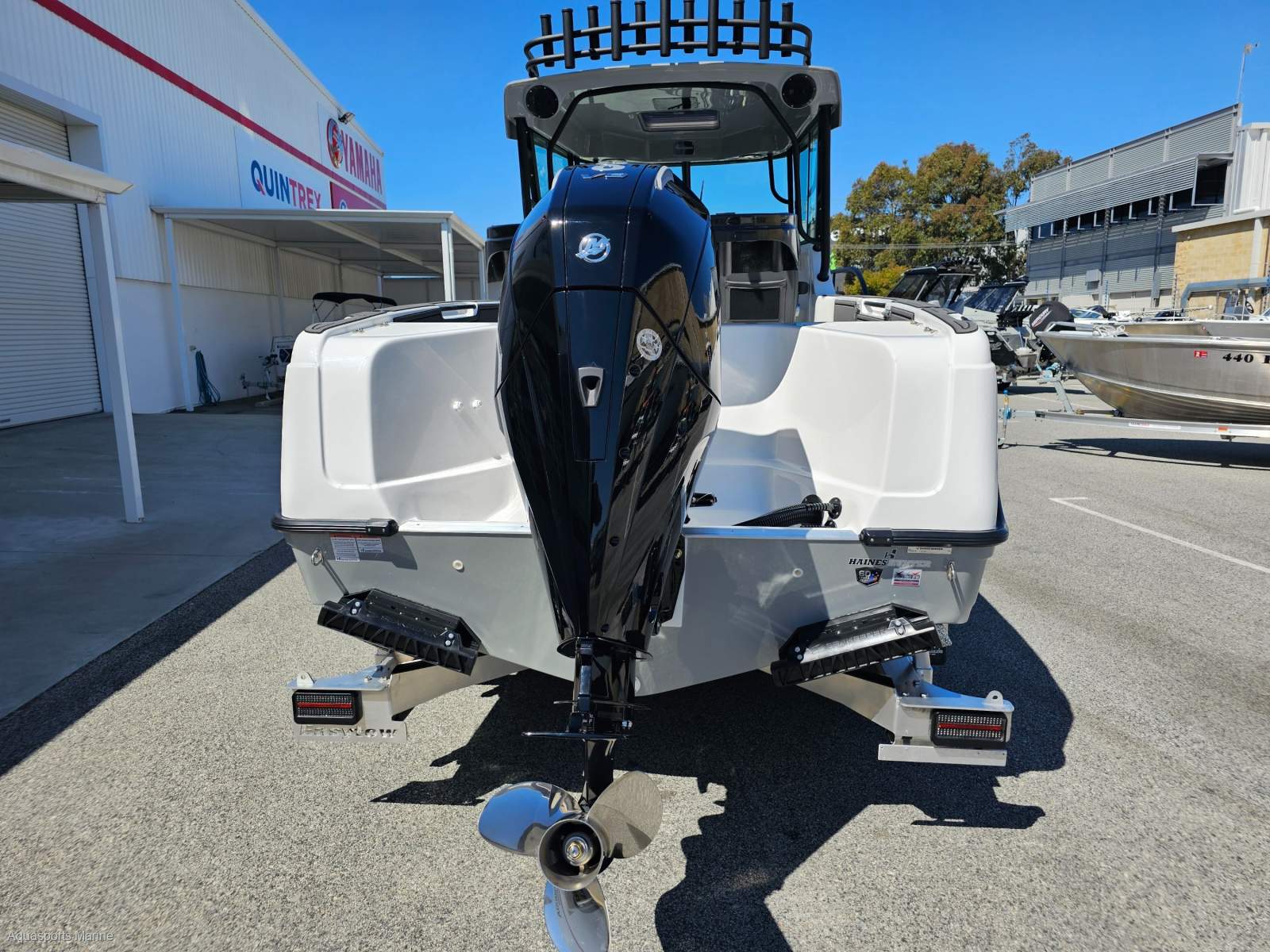2017 HAINES HUNTER 675 ENCLOSED LIMITED BLACK OUT EDITION OFFSHORE FISHER