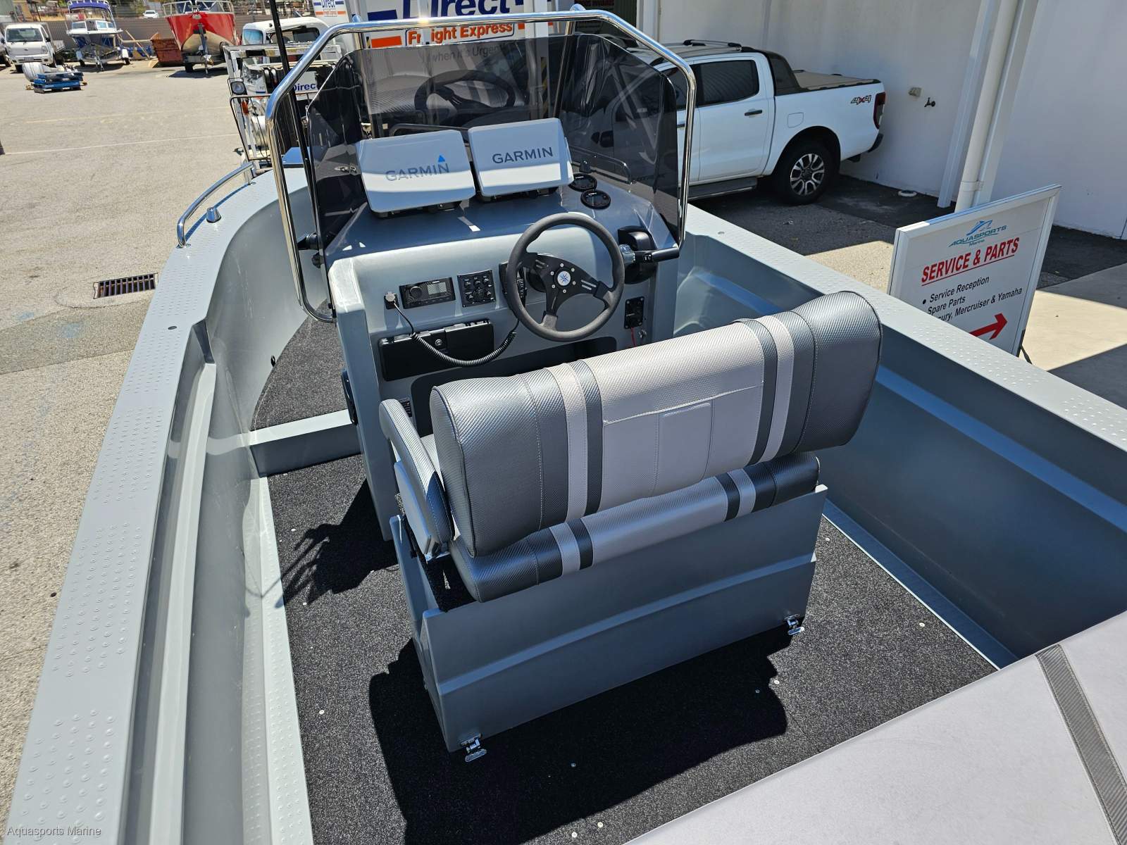 2026 POLYCRAFT WARRIOR 5.30M CENTRE CONSOLE