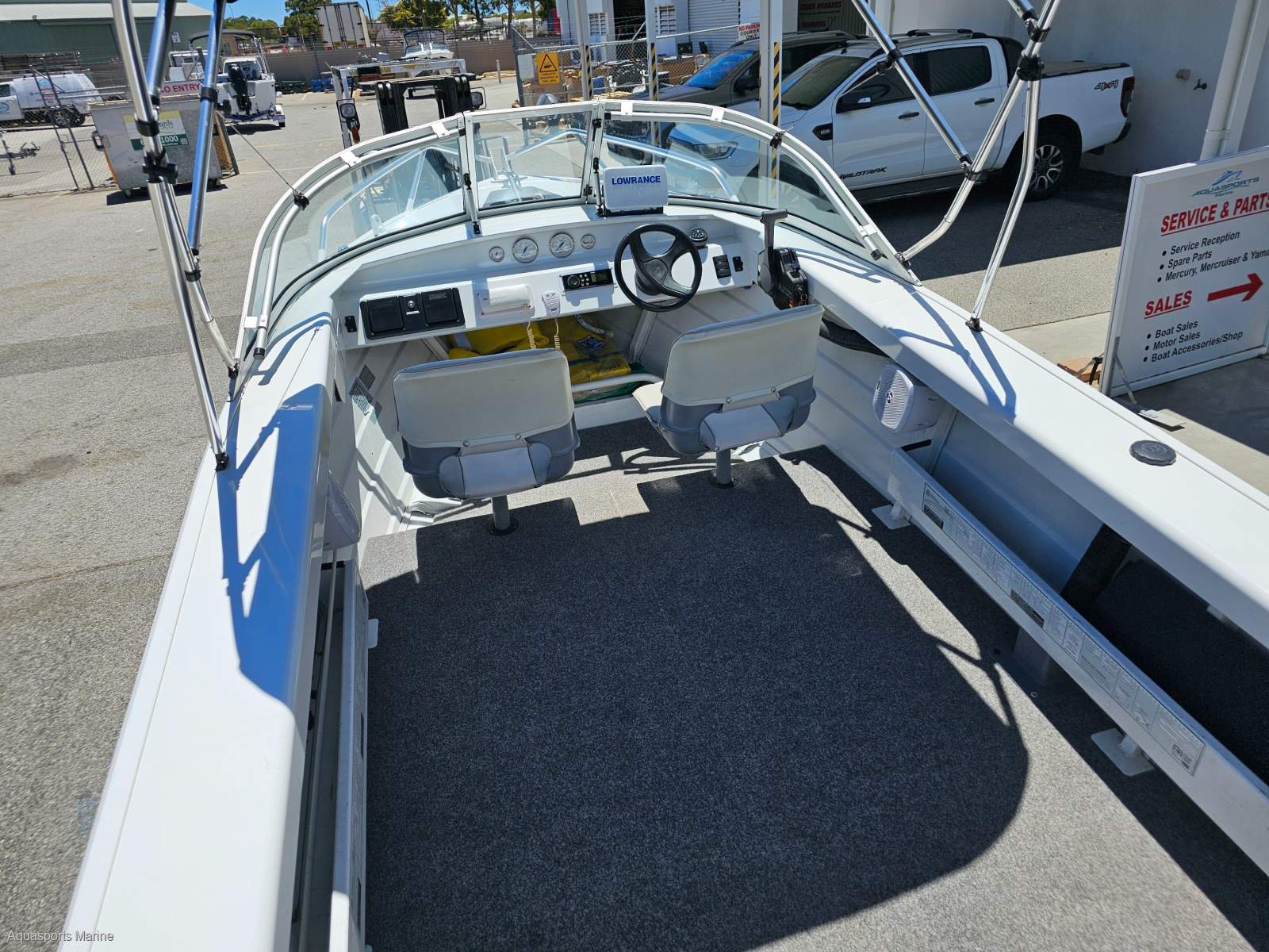 2013 SAVAGE 495 BAYCRUISER RUNABOUT