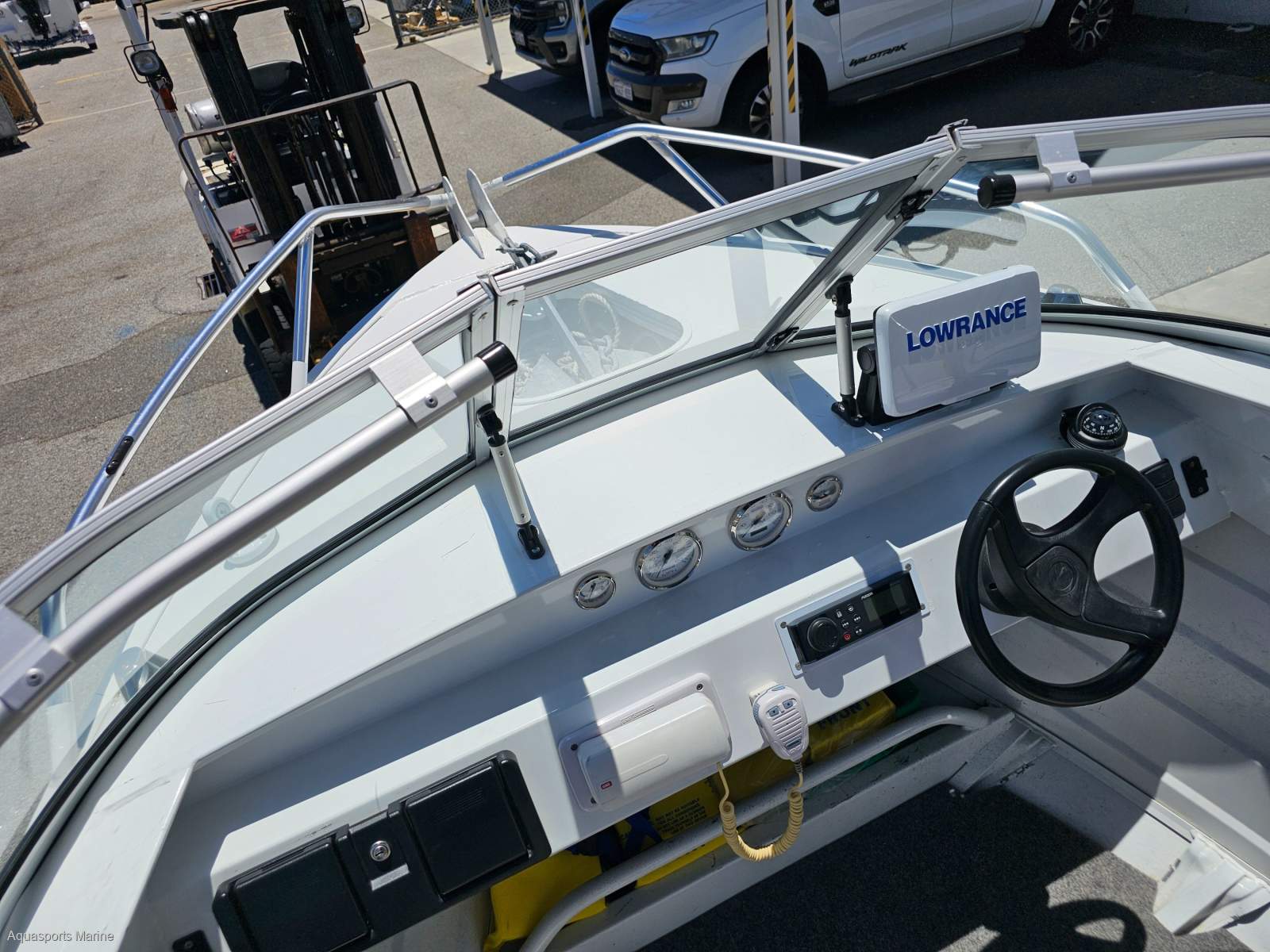 2013 SAVAGE 495 BAYCRUISER RUNABOUT