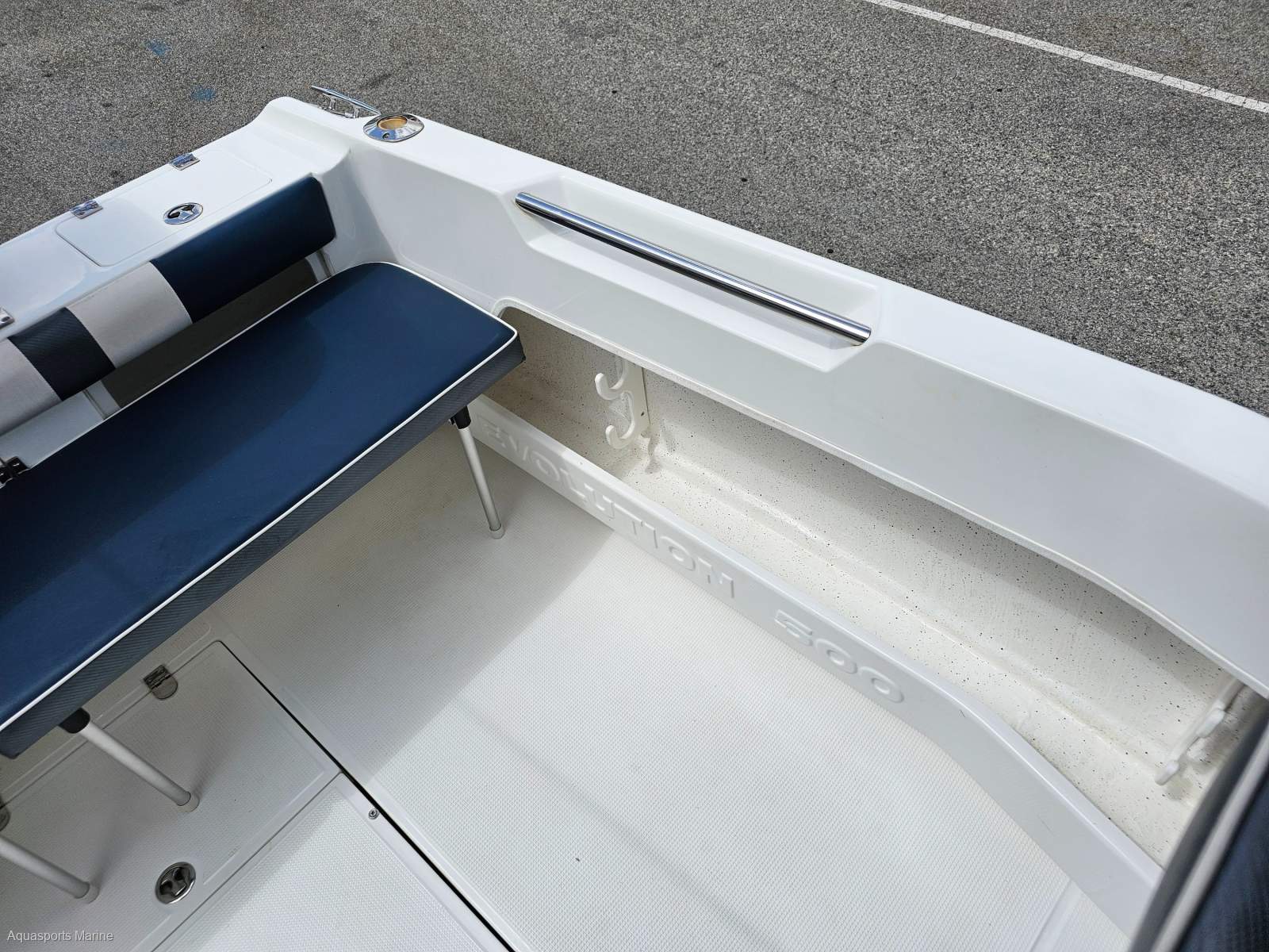 2016 EVOLUTION BOATS (F/Glass) 500 CUDDY CUDDY CABIN