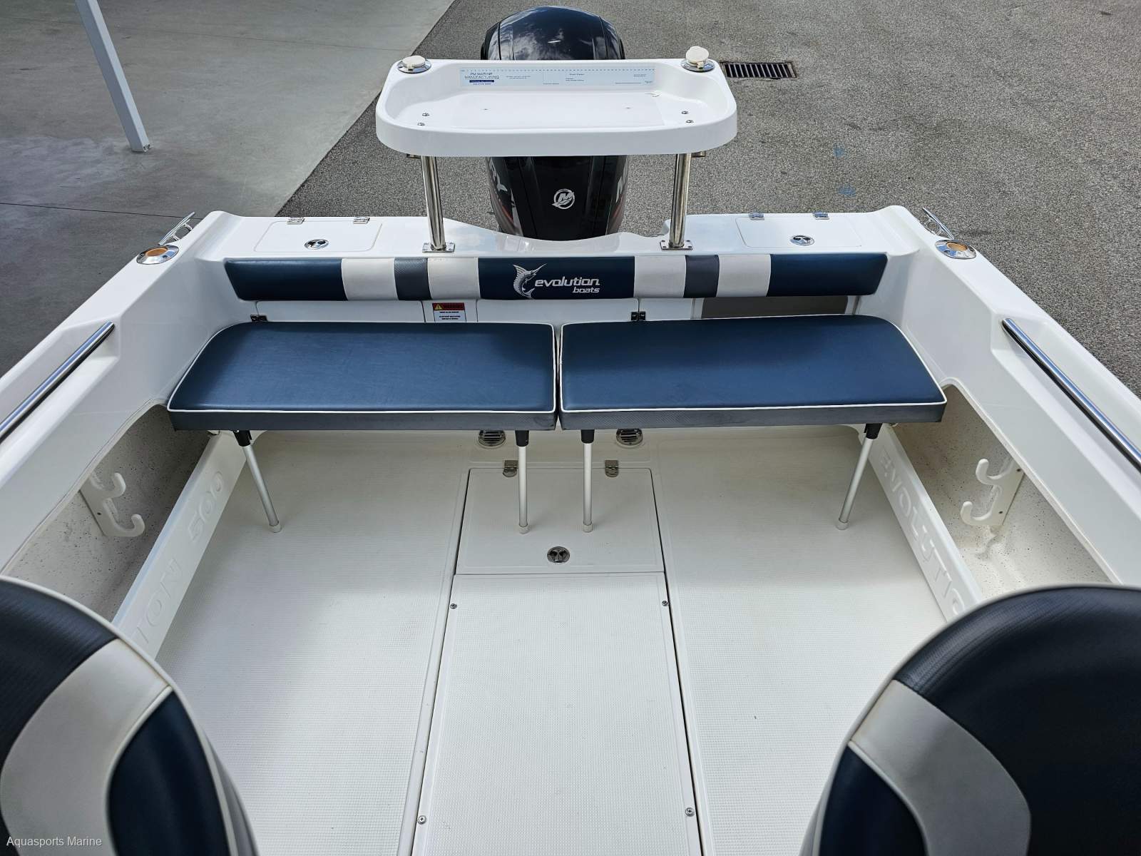2016 EVOLUTION BOATS (F/Glass) 500 CUDDY CUDDY CABIN