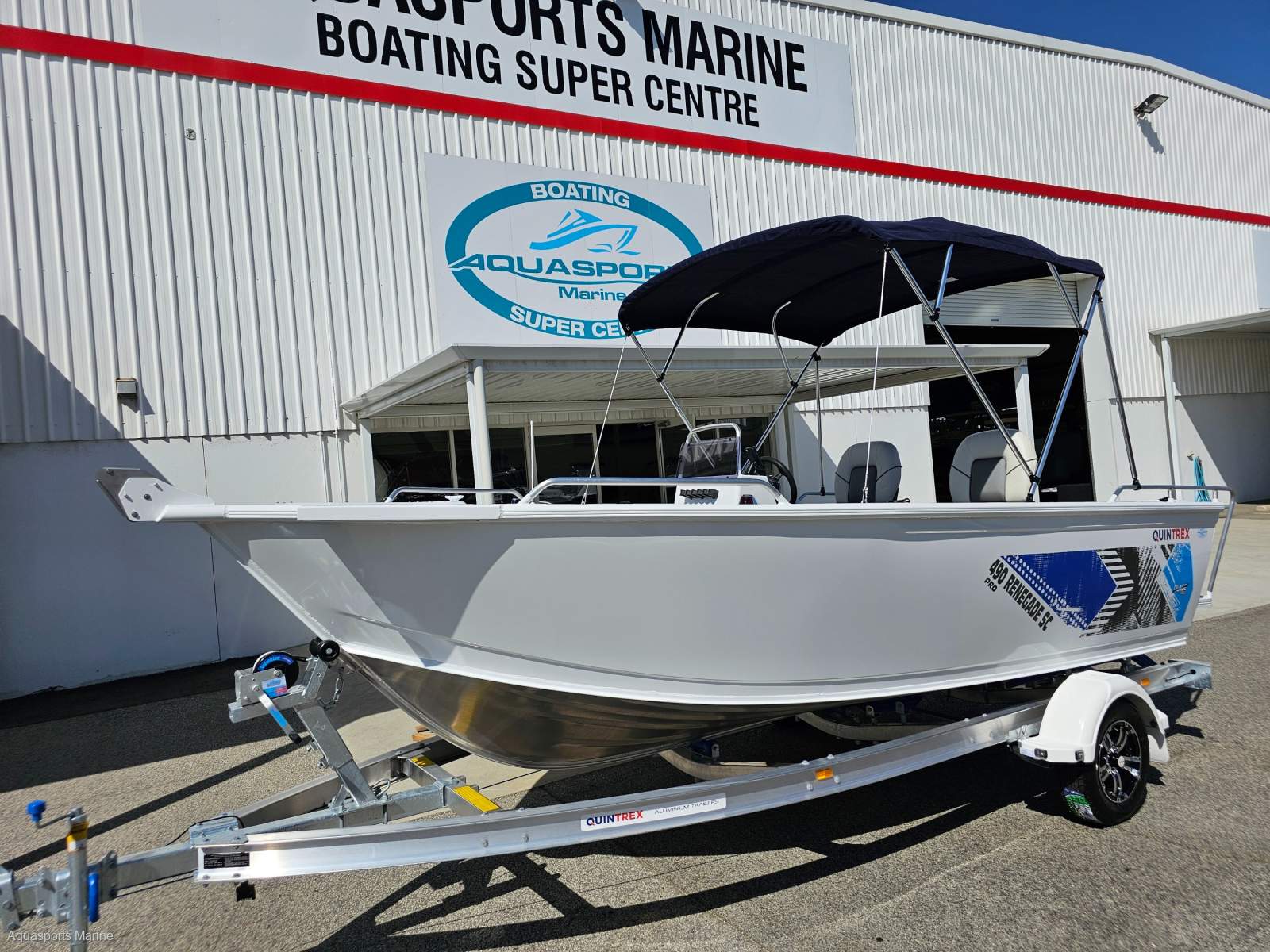 2026 QUINTREX 490 RENEGADE SC SIDE CONSOLE