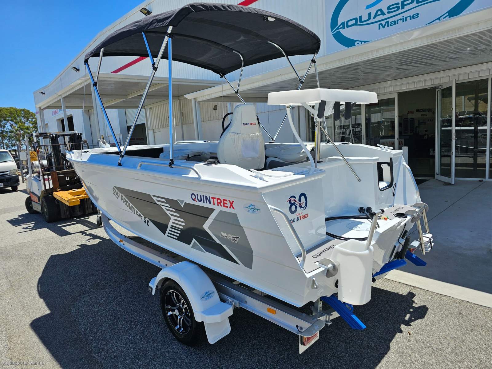 2026 QUINTREX 510 FRONTIER SIDE CONSOLE