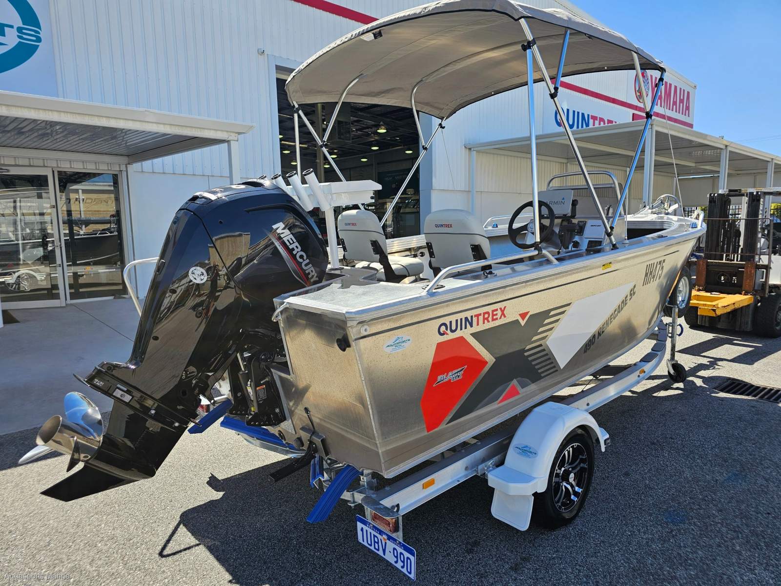 2026 QUINTREX 490 RENEGADE SC SIDE CONSOLE