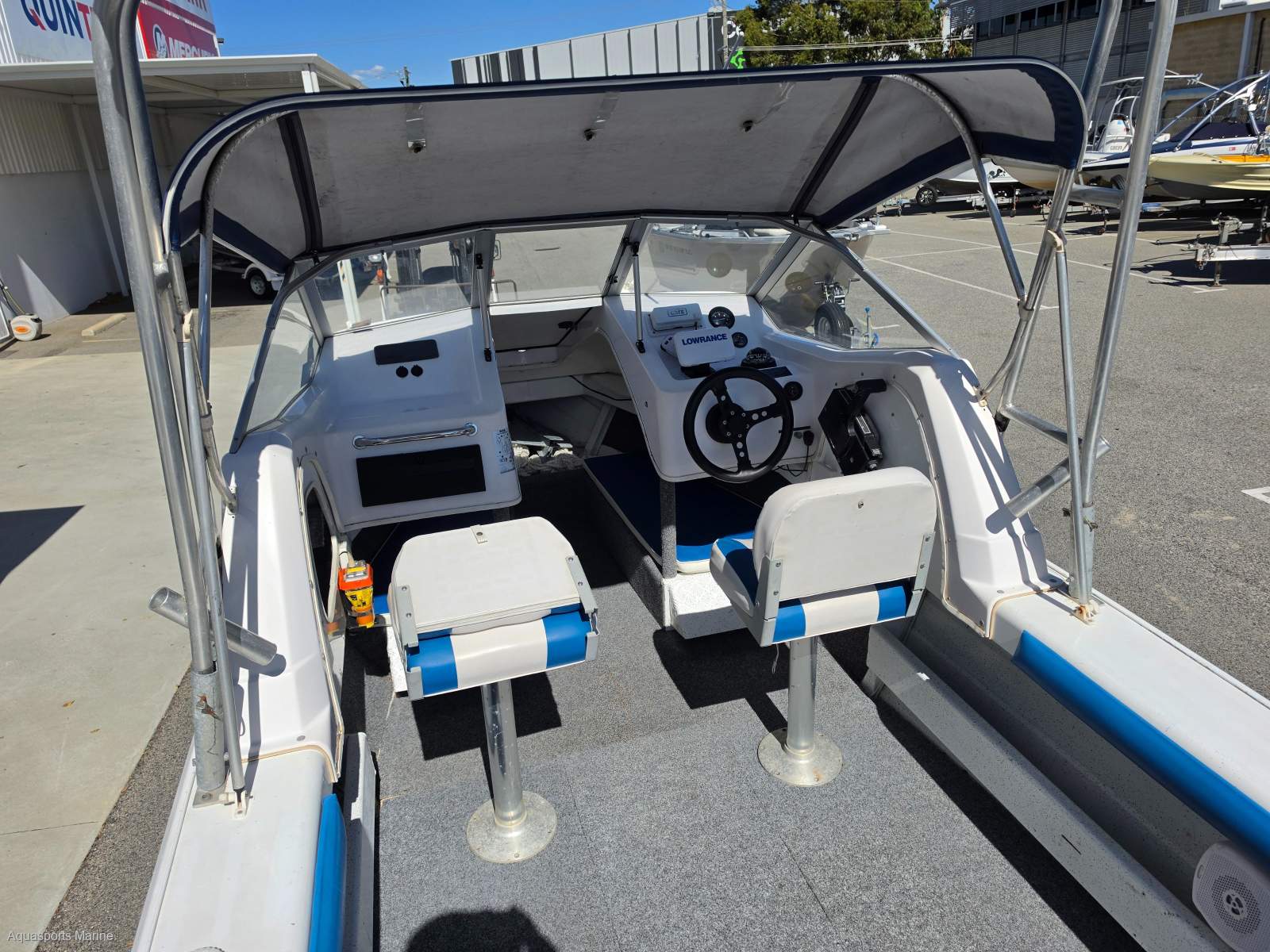 2000 SAVAGE 485 SCORPION DINGHY