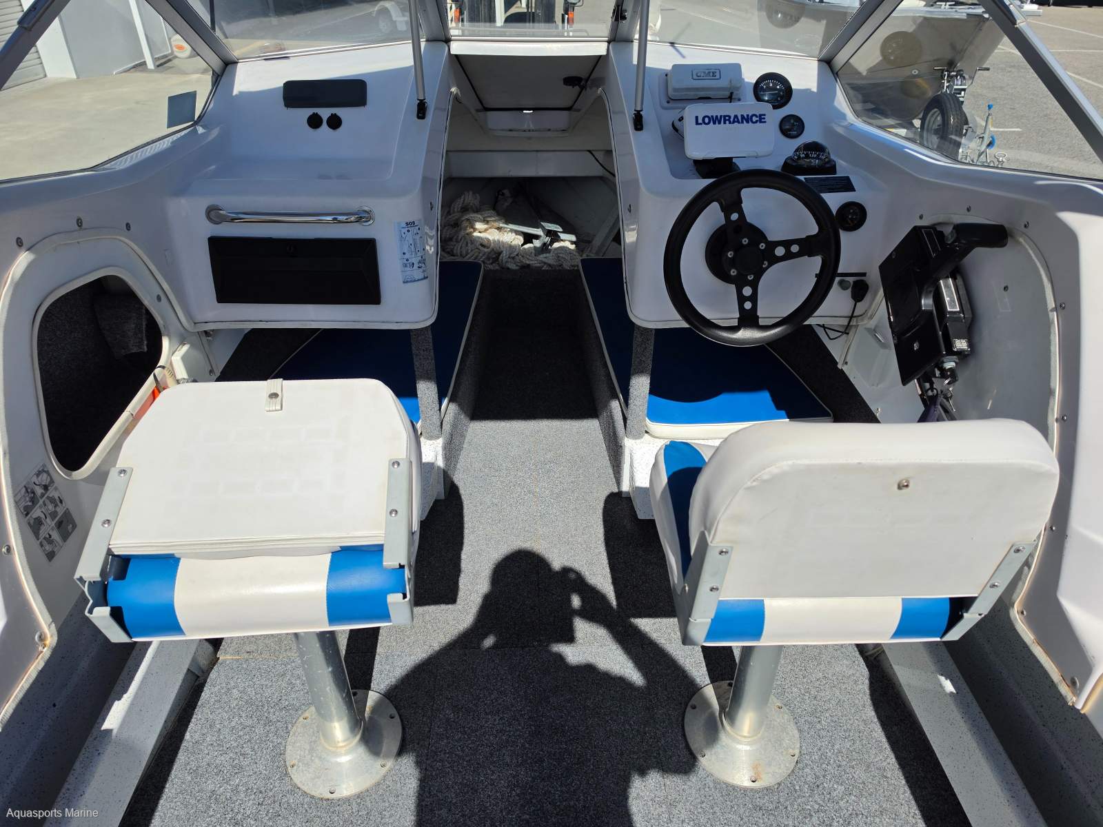 2000 SAVAGE 485 SCORPION DINGHY