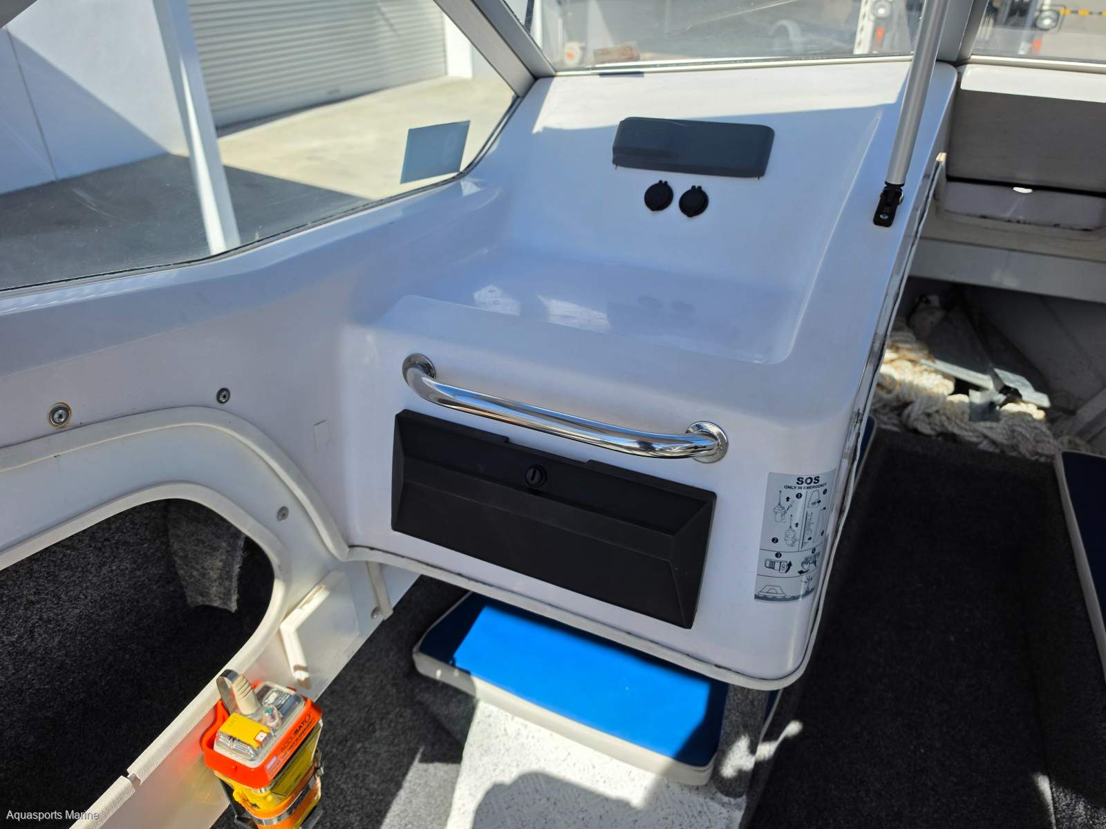 2000 SAVAGE 485 SCORPION DINGHY