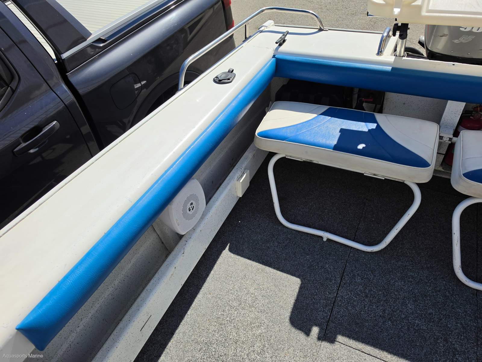 2000 SAVAGE 485 SCORPION DINGHY