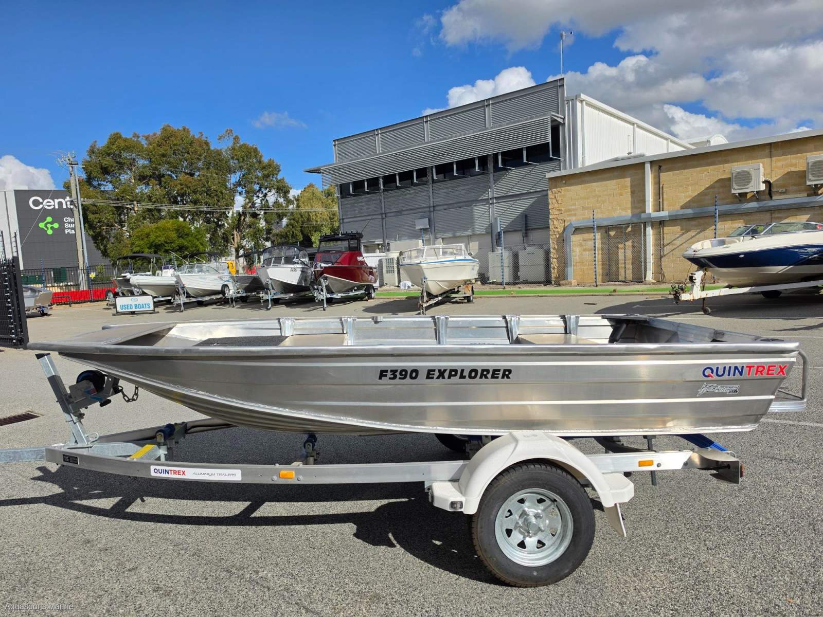 2026 QUINTREX 390 MY09 EXPLORER V-PUNT