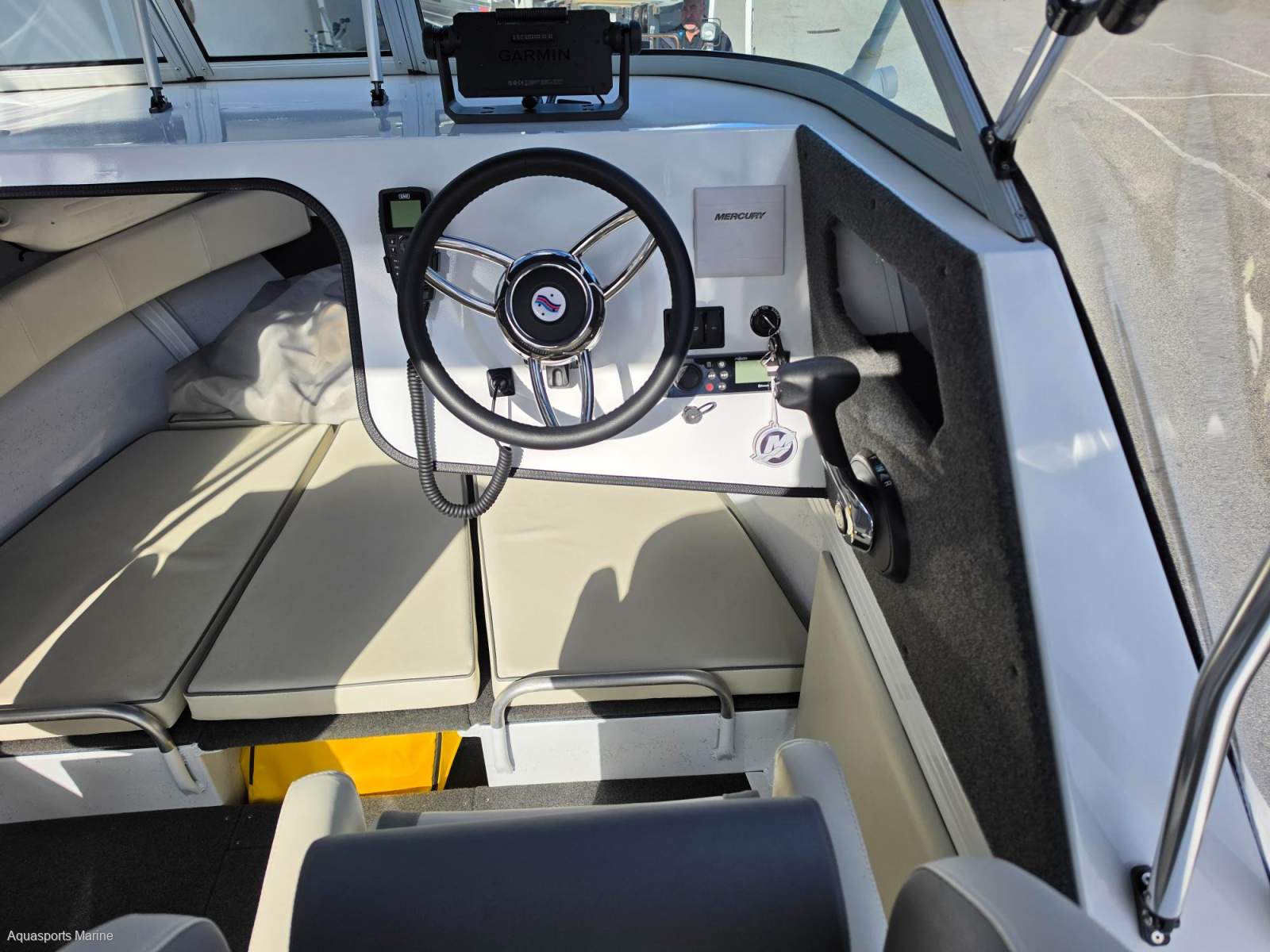 2025 QUINTREX 590 FRONTIER CENTRE CONSOLE