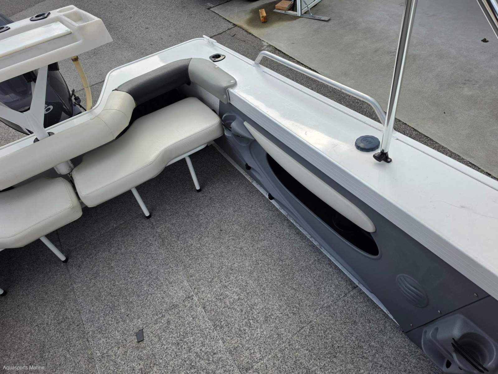 2008 QUINTREX 520 MY08 LEGEND CENTRE CONSOLE