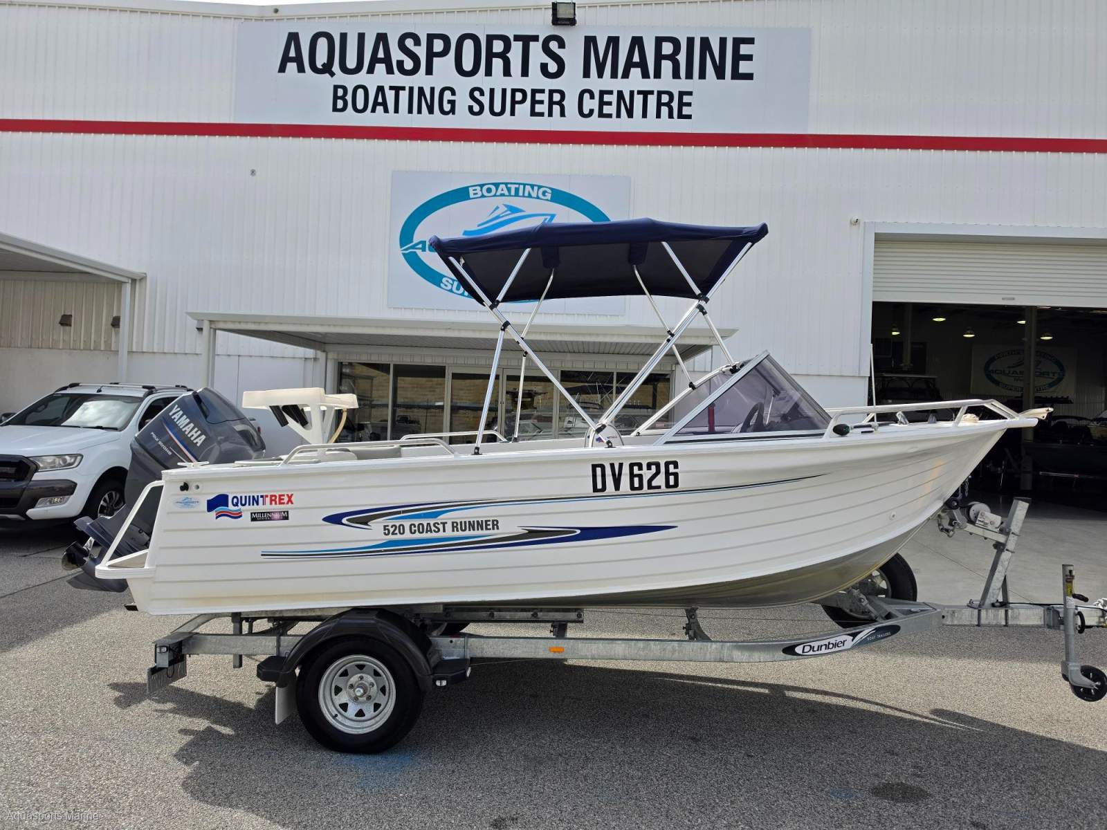 2008 QUINTREX 520 MY08 LEGEND CENTRE CONSOLE