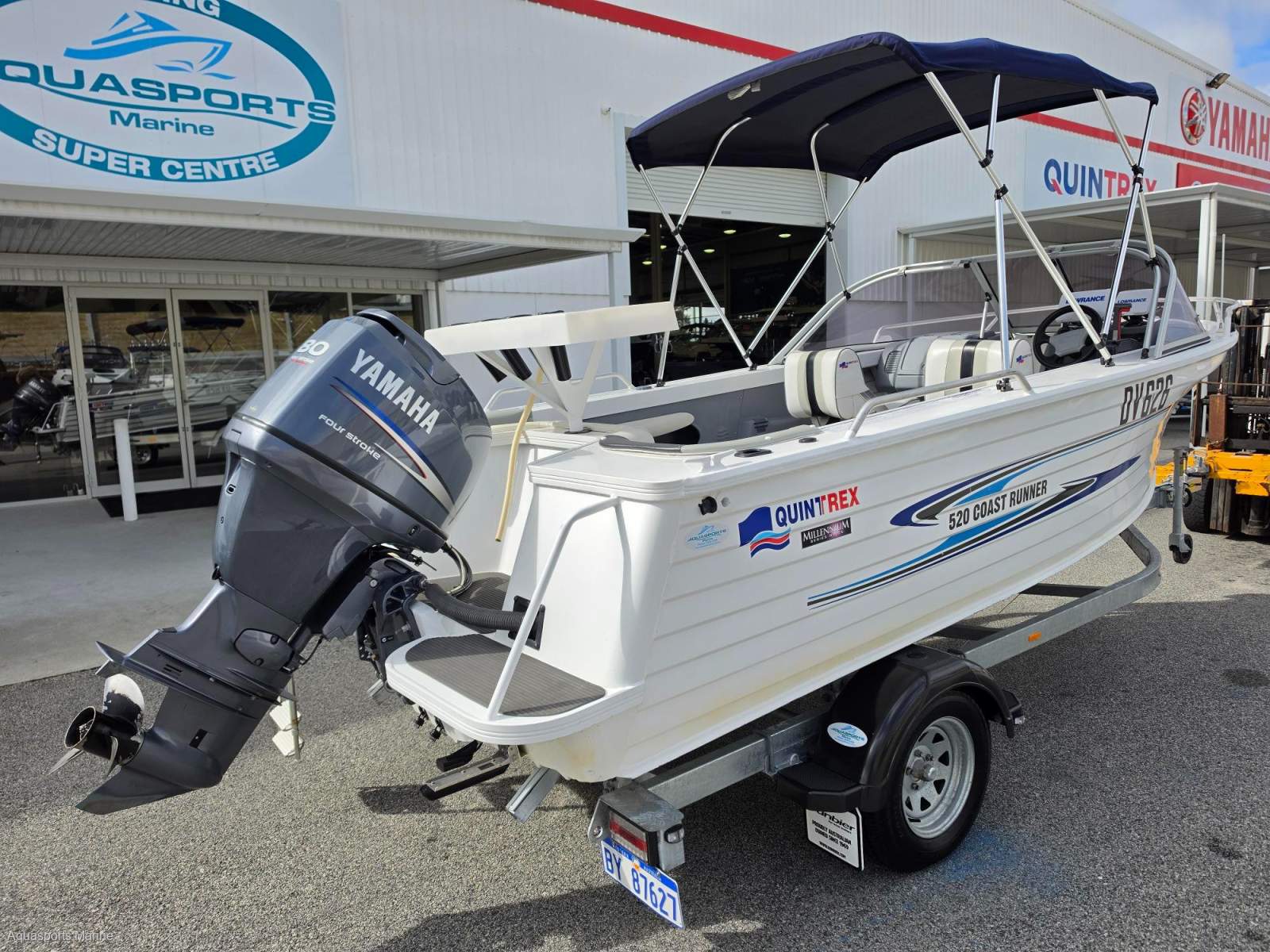 2008 QUINTREX 520 MY08 LEGEND CENTRE CONSOLE
