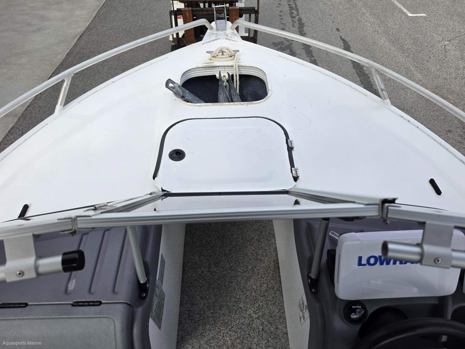 2008 QUINTREX 520 MY08 LEGEND CENTRE CONSOLE