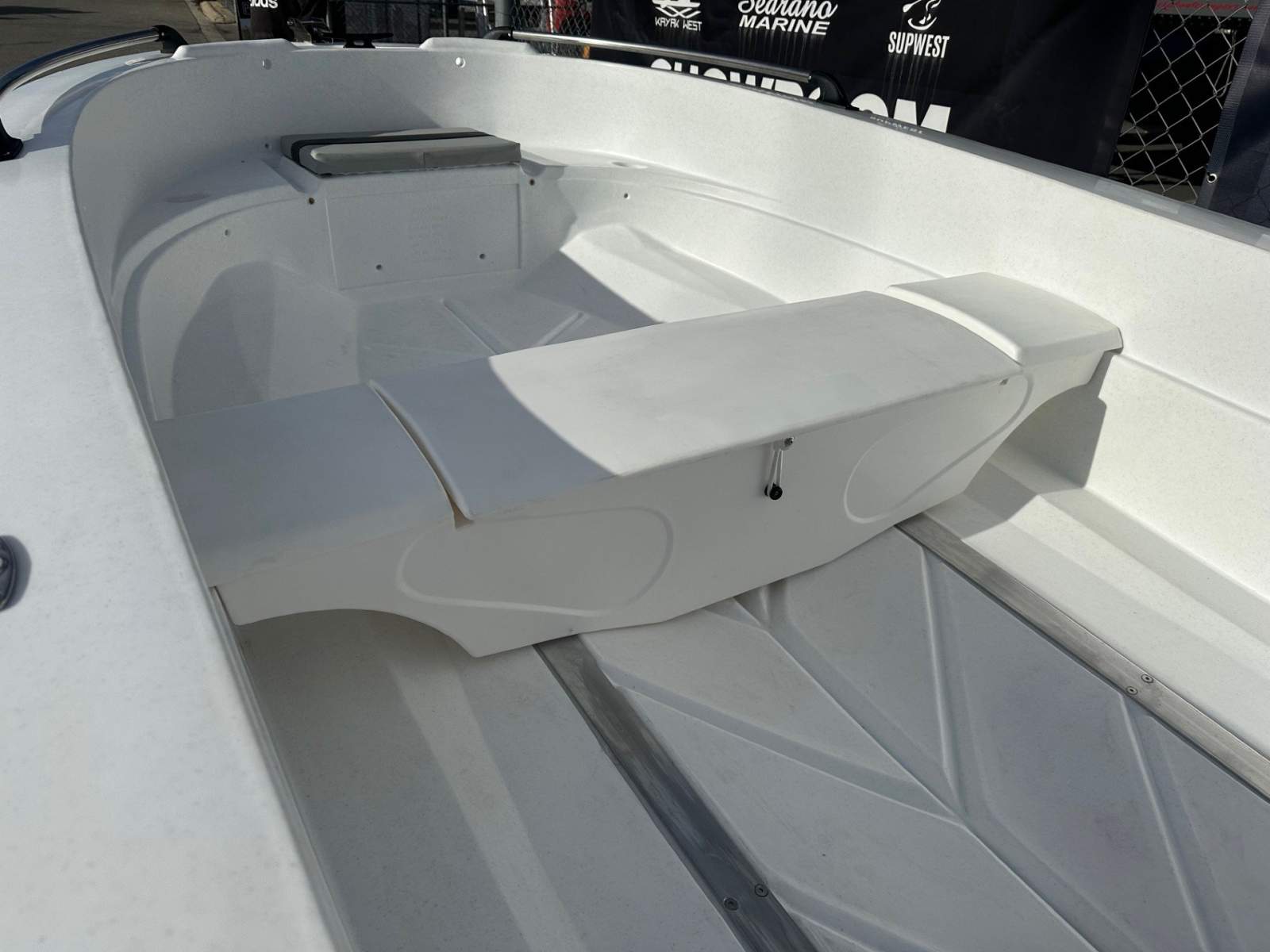 SMARTWAVE SW3500 OPEN BOAT RUNABOUT
