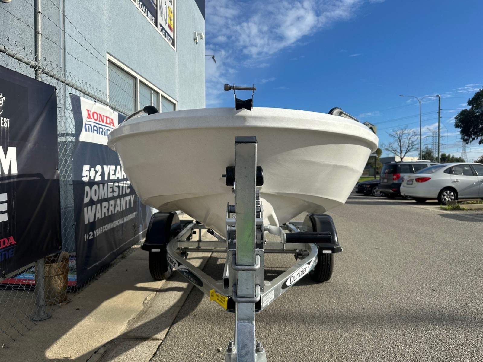 SMARTWAVE SW3500 OPEN BOAT RUNABOUT