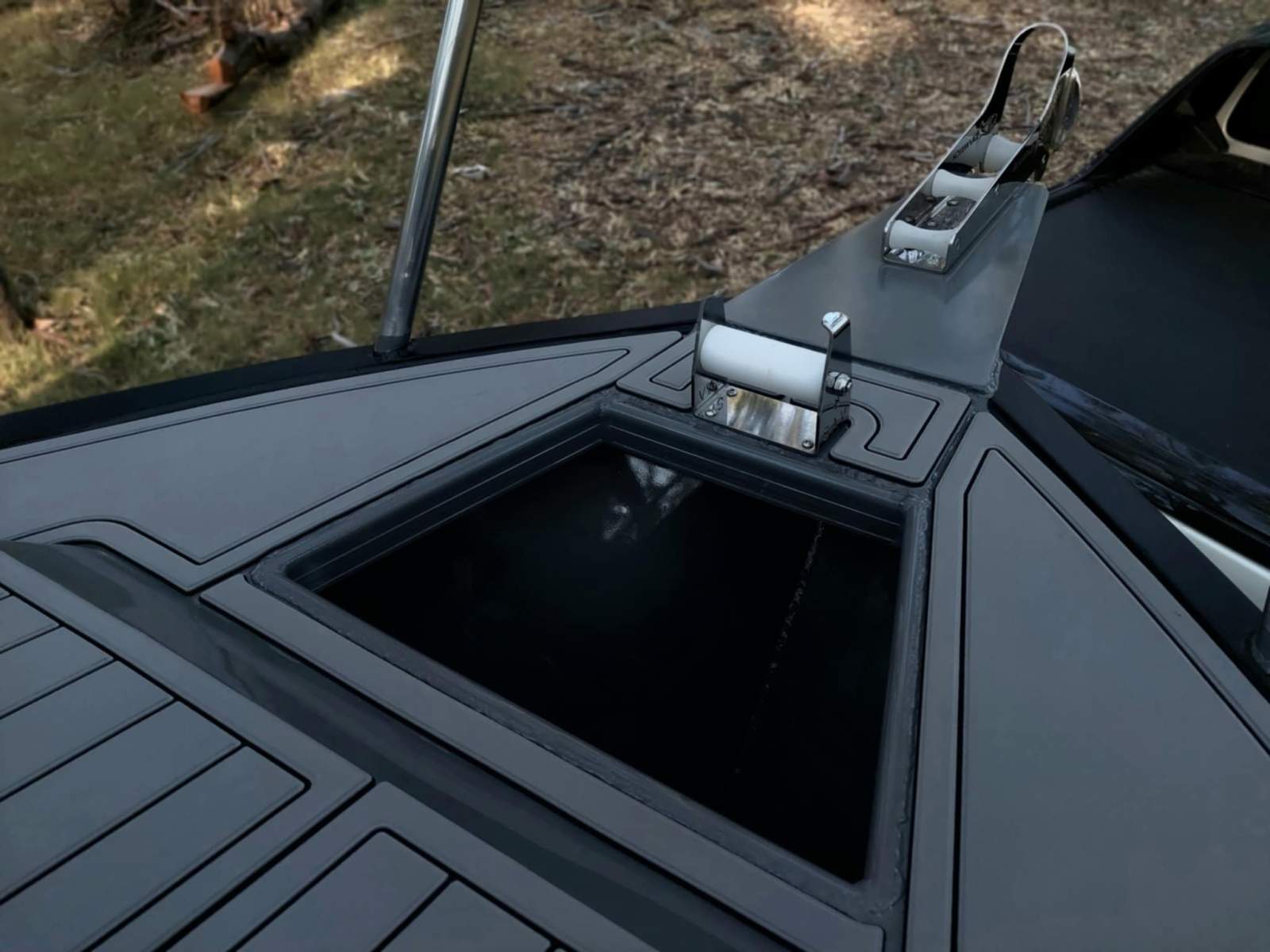 2025 MAD DOG BOATS 710 SPORTS HARDTOP