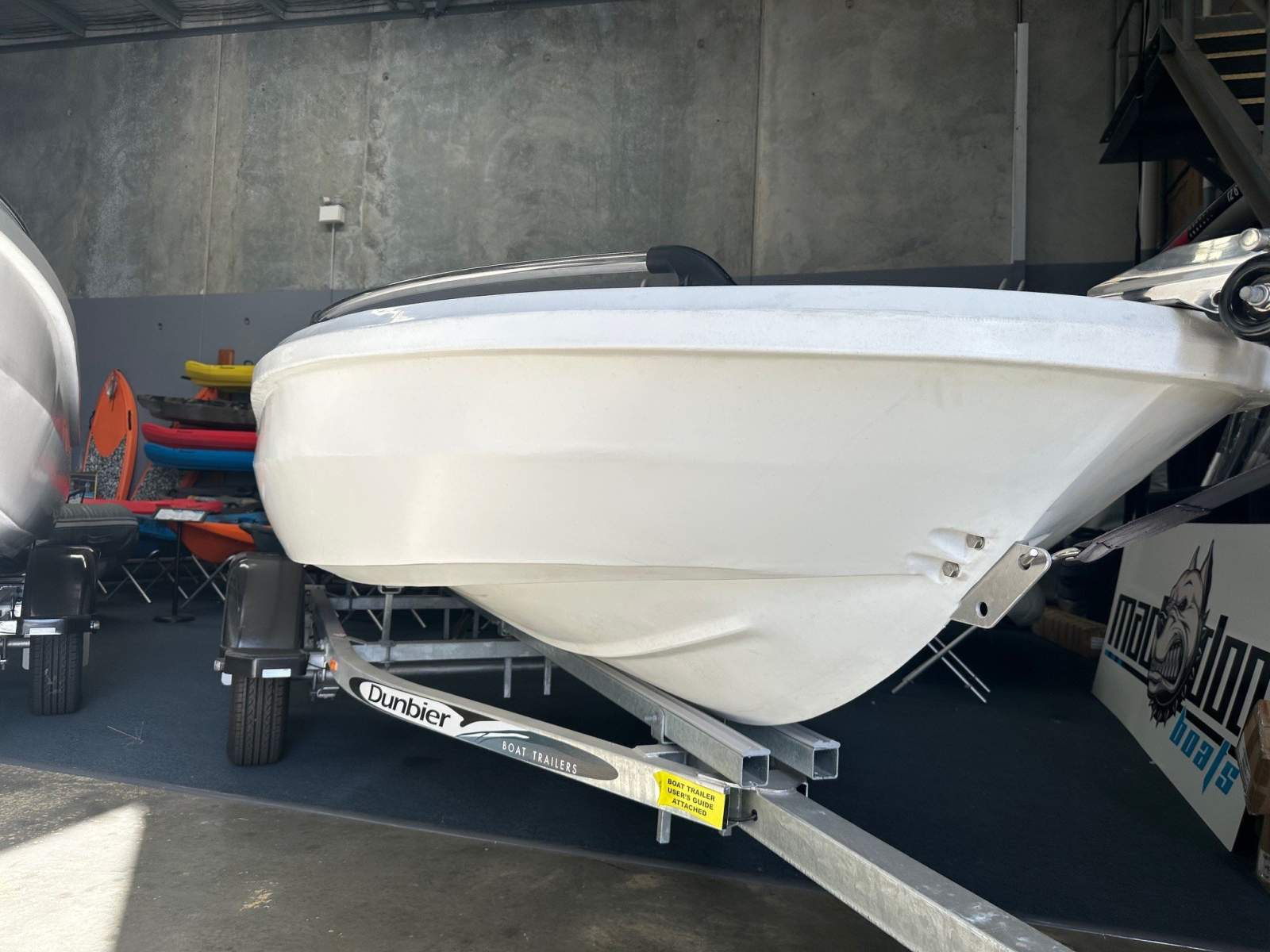 SMARTWAVE SW3500 OPEN BOAT RUNABOUT