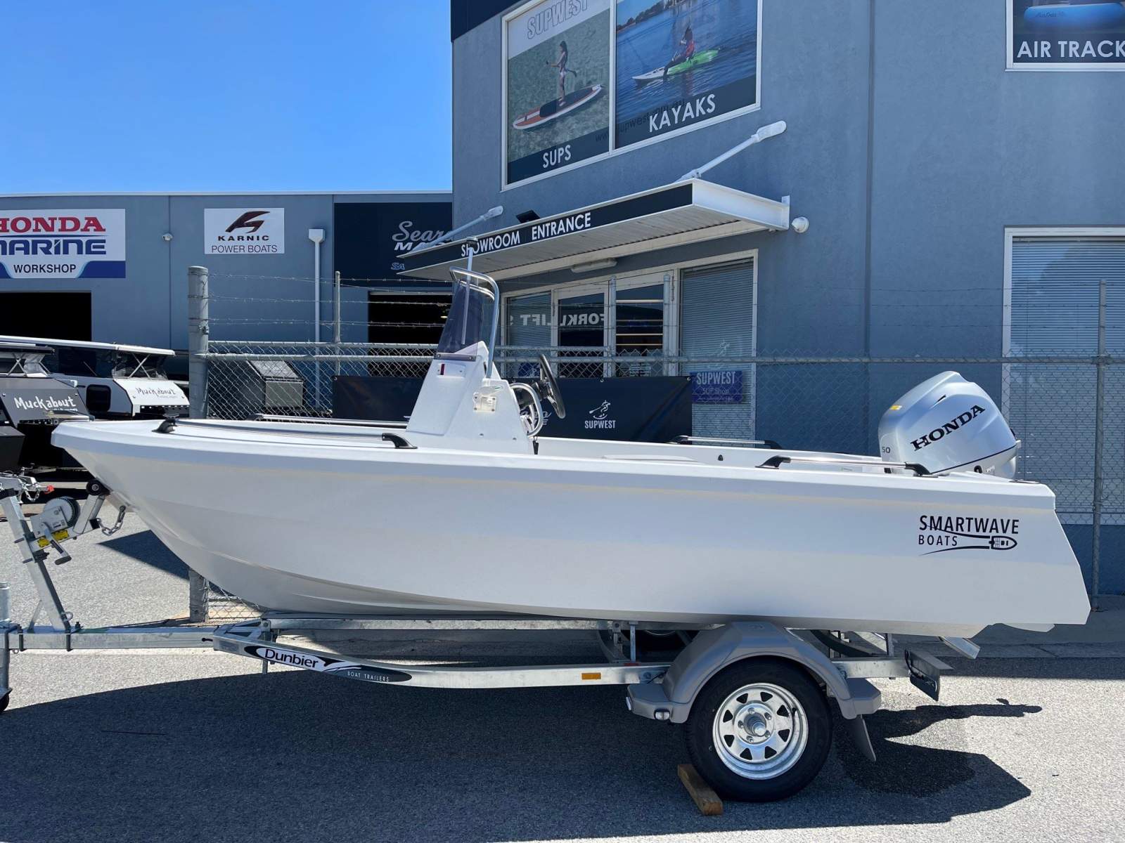 SMARTWAVE SW2400 RUNABOUT