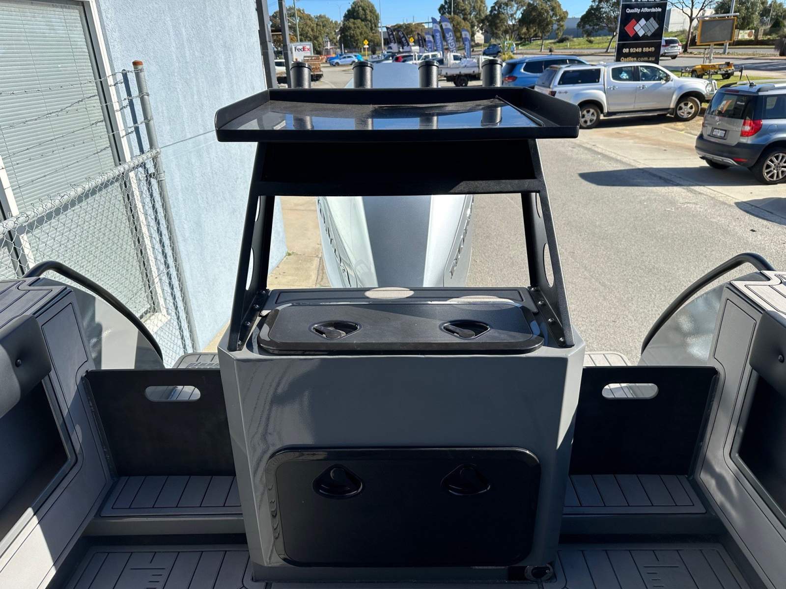 2025 MAD DOG BOATS 710 SPORTS HARDTOP