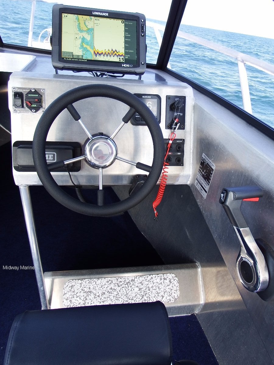 FISH HUNTER 720 RB EXCEL RUNABOUT