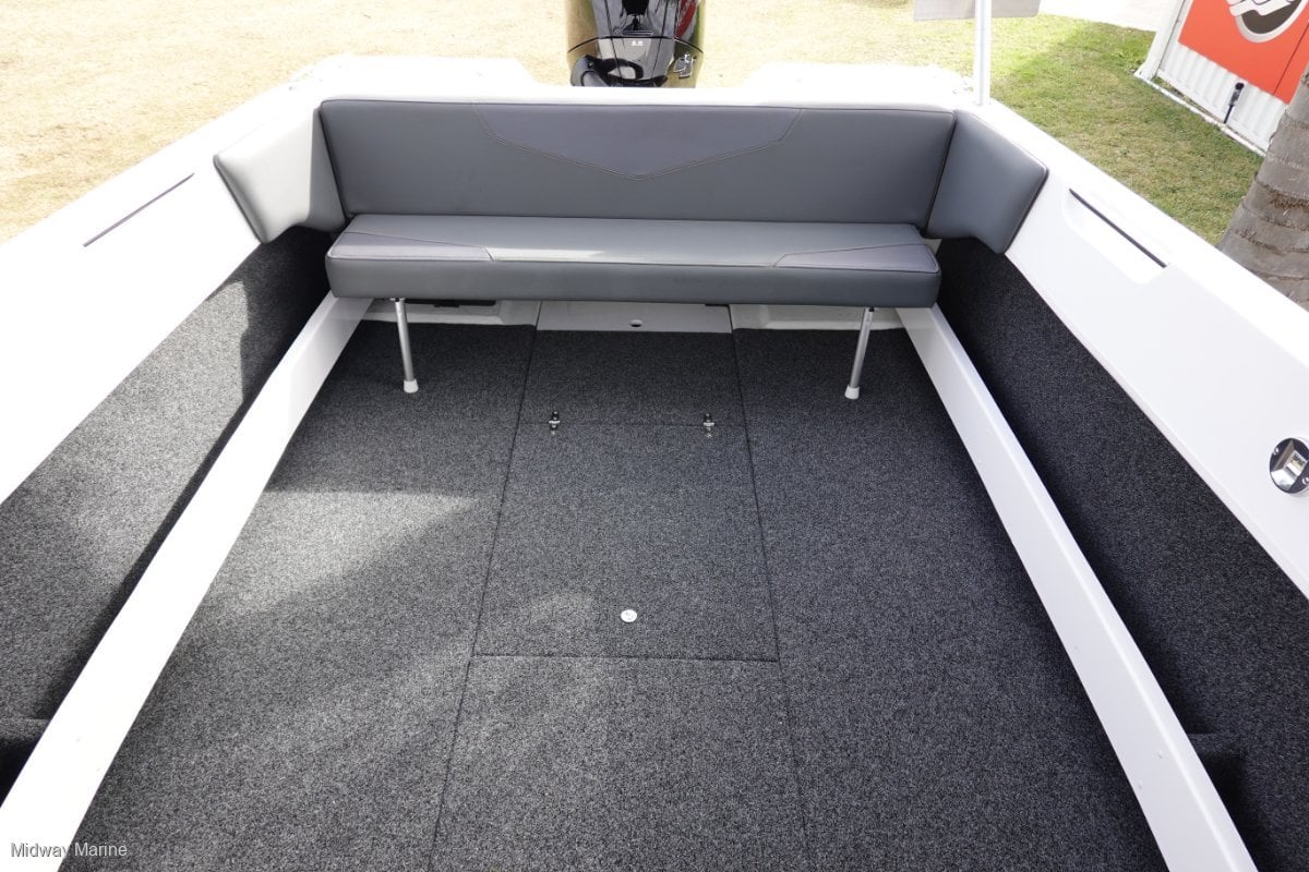 REVIVAL 520 OFFSHORE BOWRIDER
