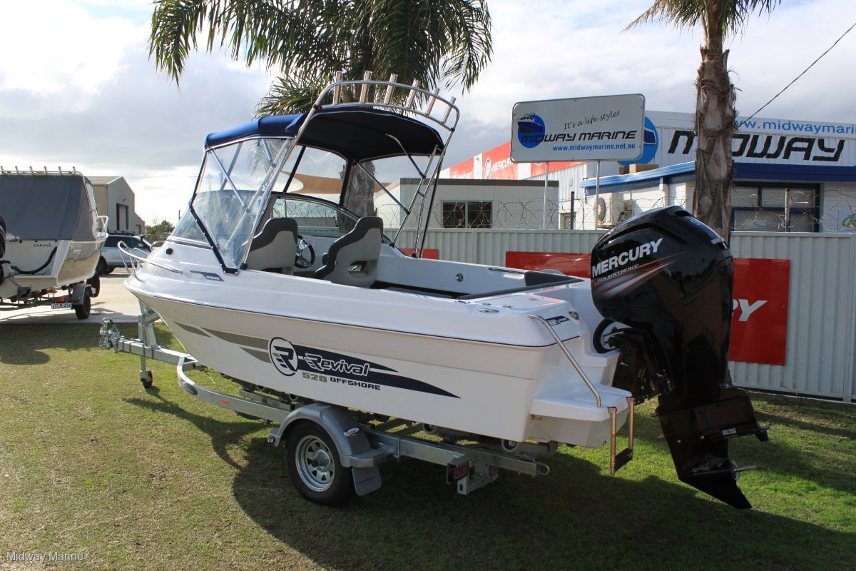 REVIVAL 520 OFFSHORE BOWRIDER