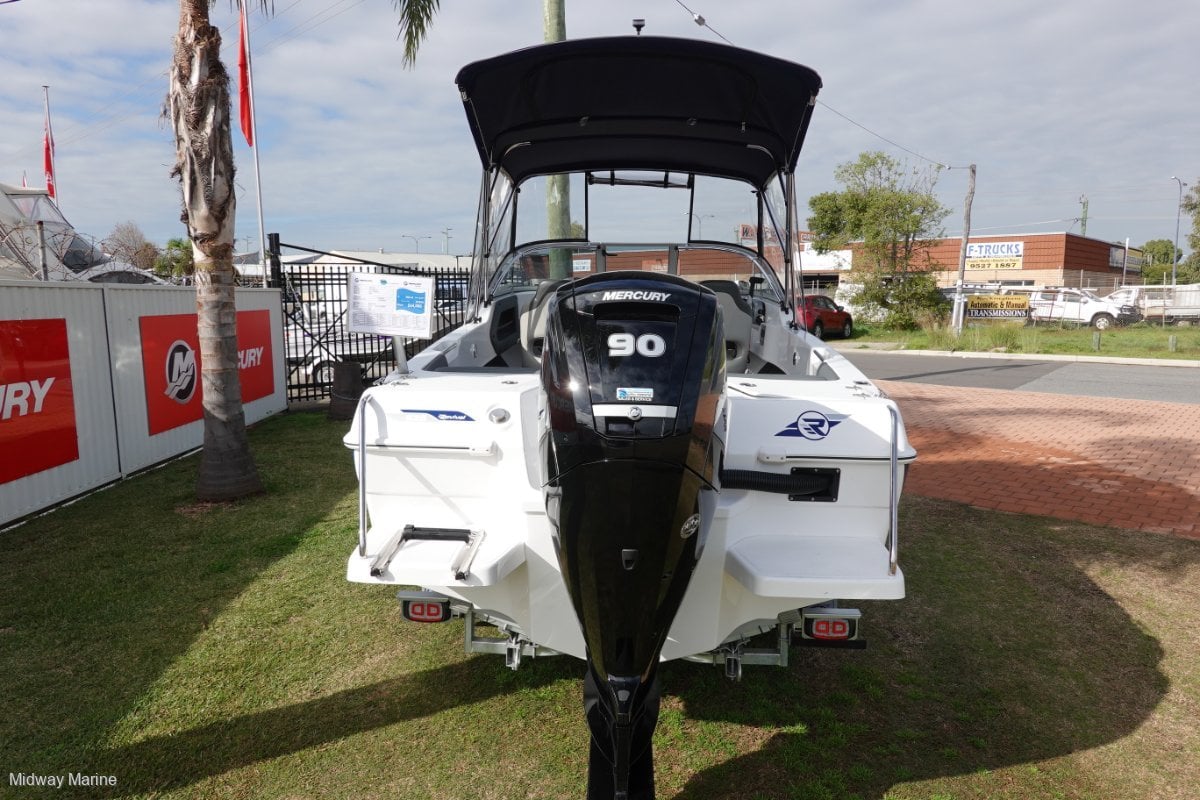 REVIVAL 520 OFFSHORE BOWRIDER