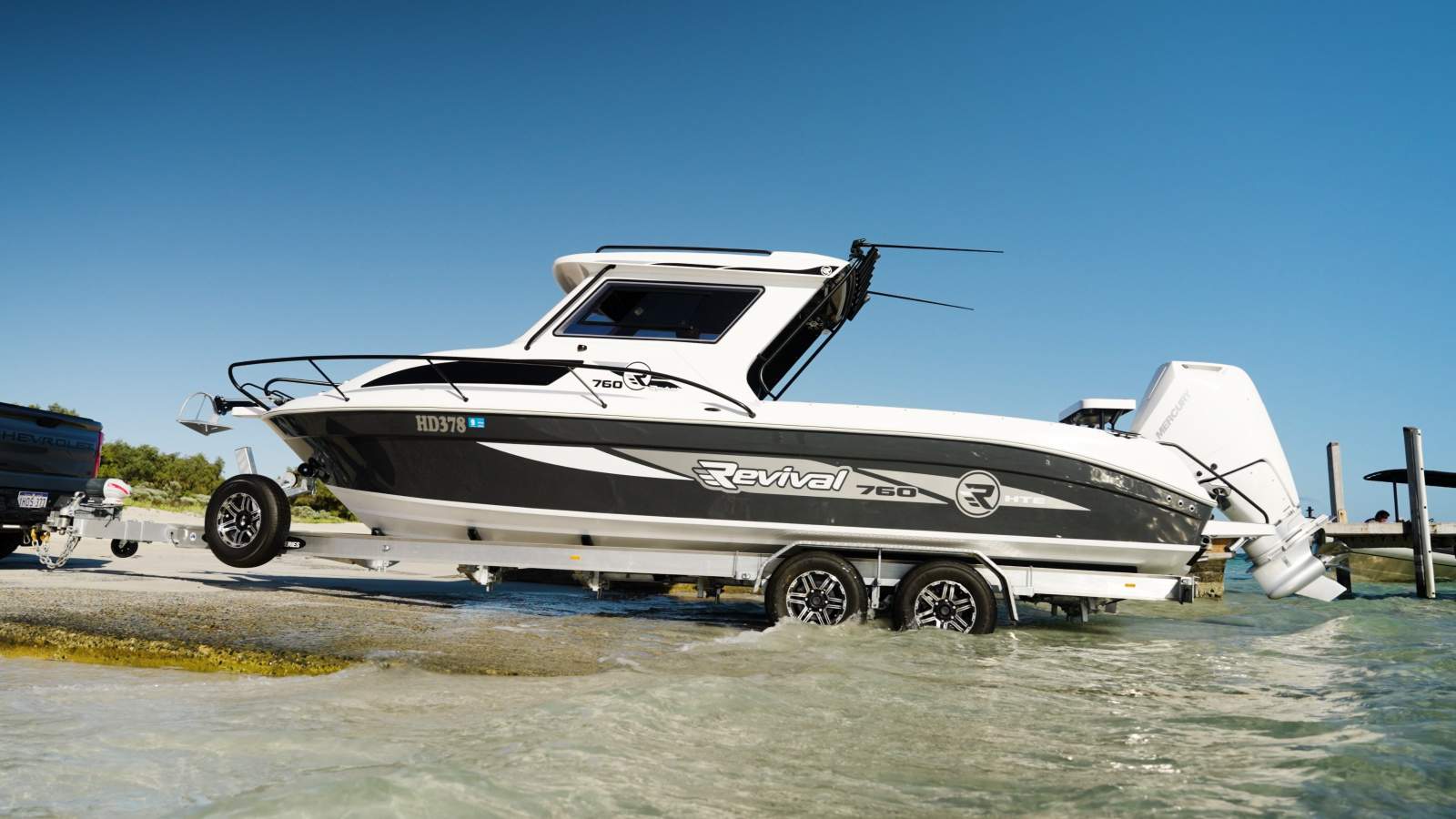 2025 REVIVAL 760 HTE CRUISER