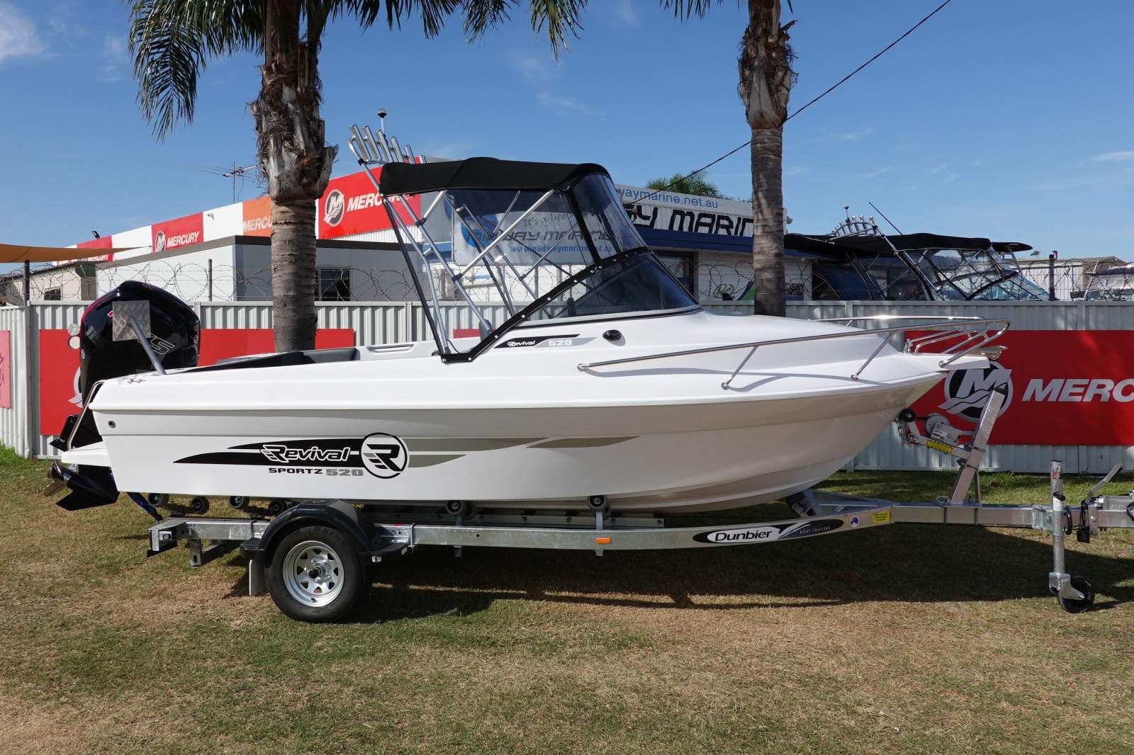 REVIVAL 520 OFFSHORE BOWRIDER