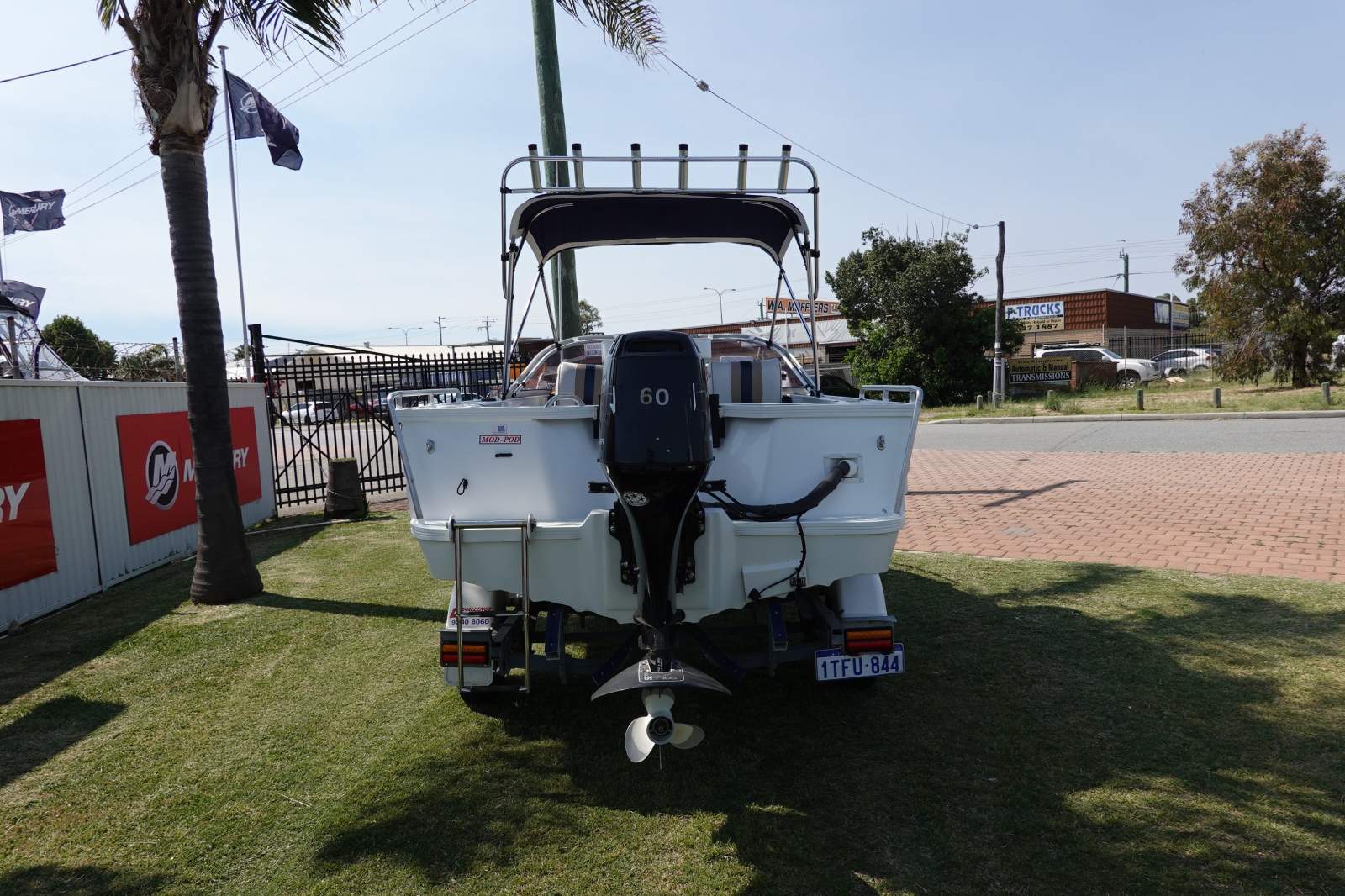 2005 STACER 460 SUN MASTER RUNABOUT