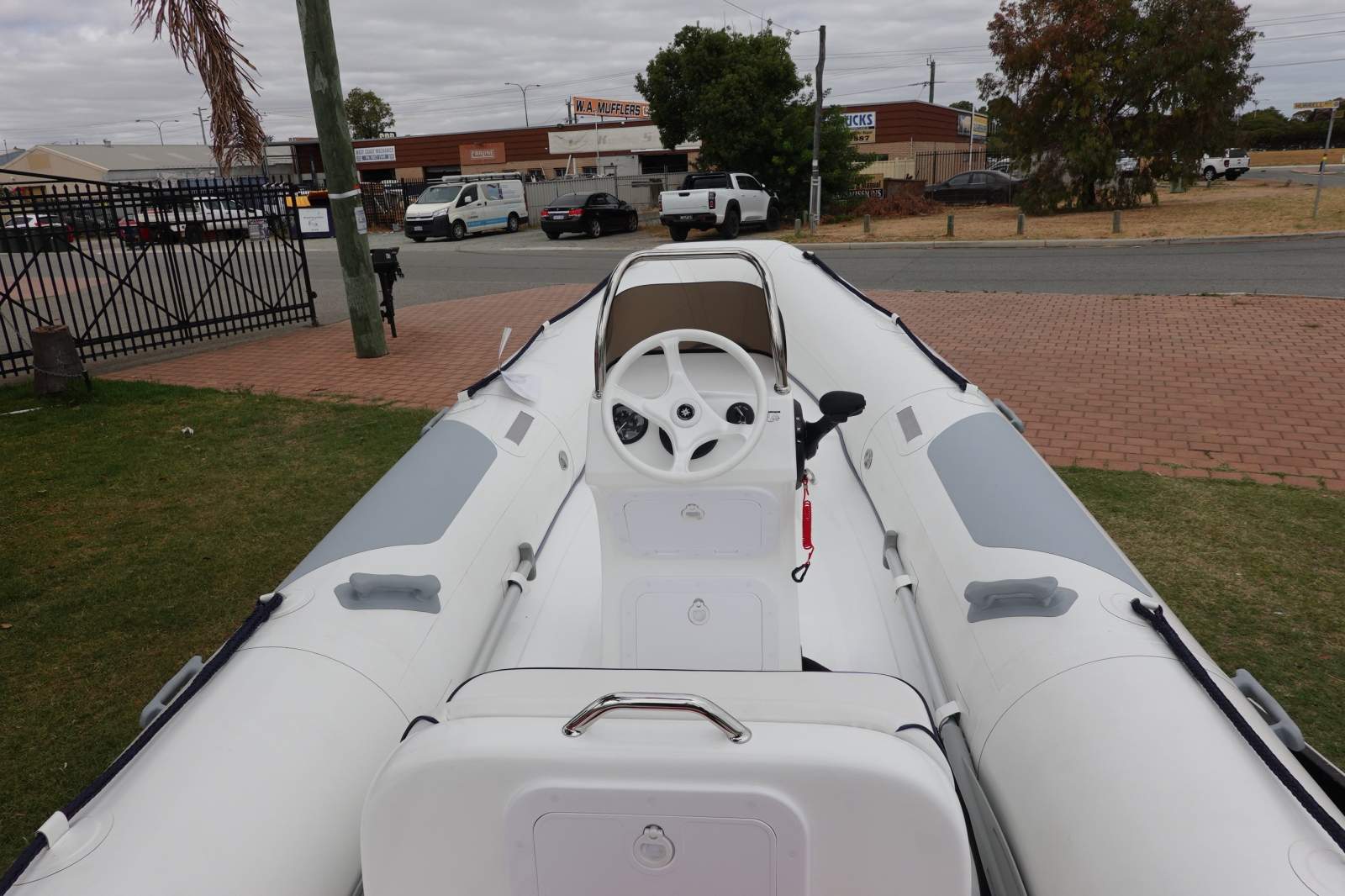 2025 MERCURY INFLATABLES 460 OCEAN RUNNER HP RIGID INFLATABLE