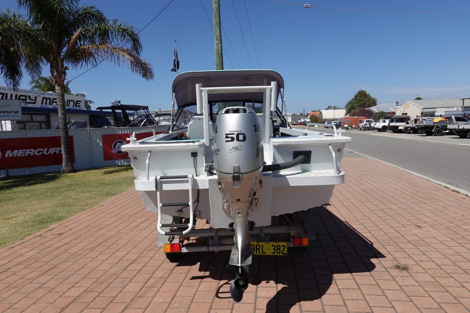 QUINTREX 475 BAY HUNTER