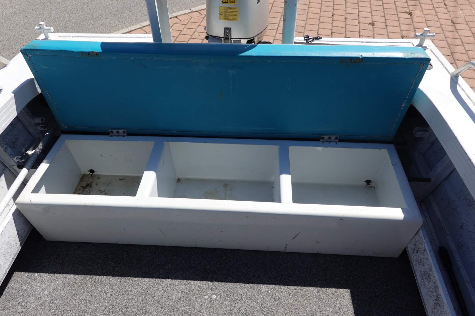 QUINTREX 475 BAY HUNTER